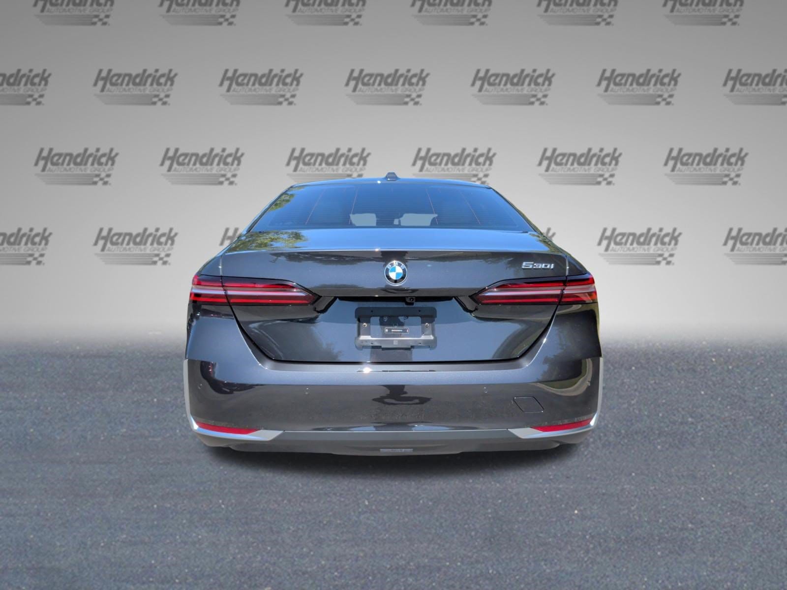 2026 BMW 530i 530i
