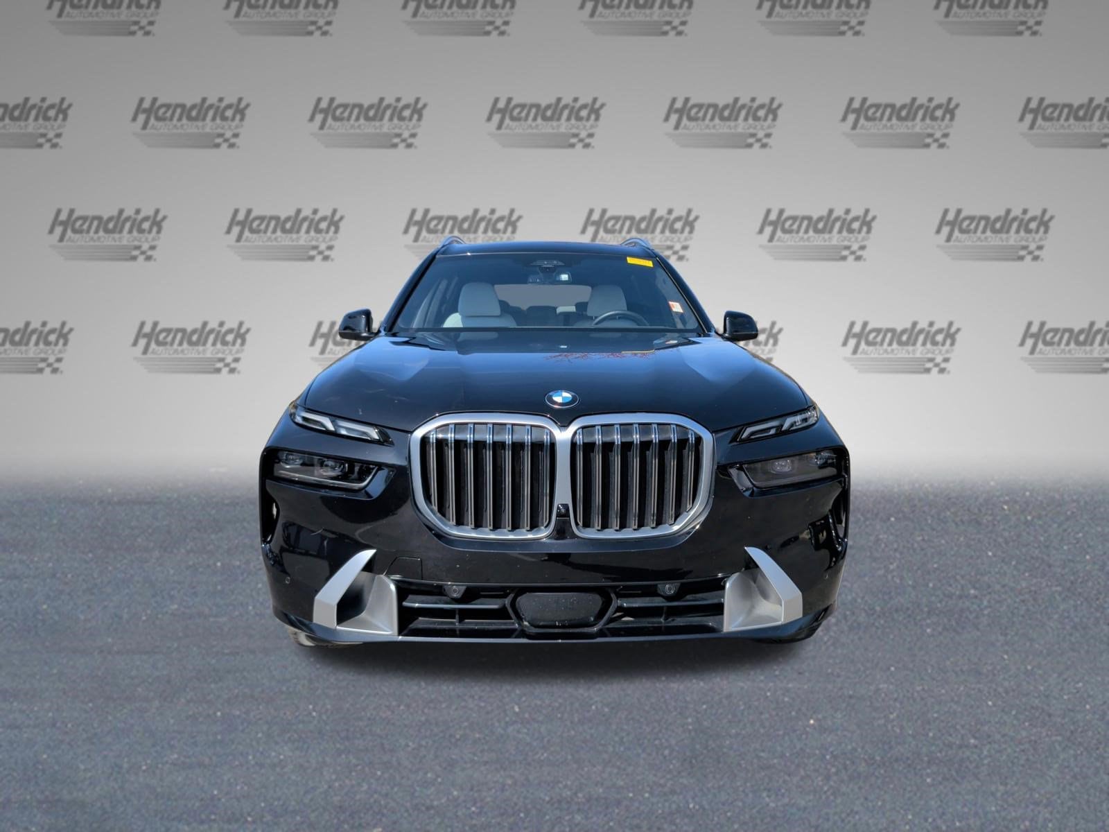 2024 BMW X7 xDrive40i photo 4