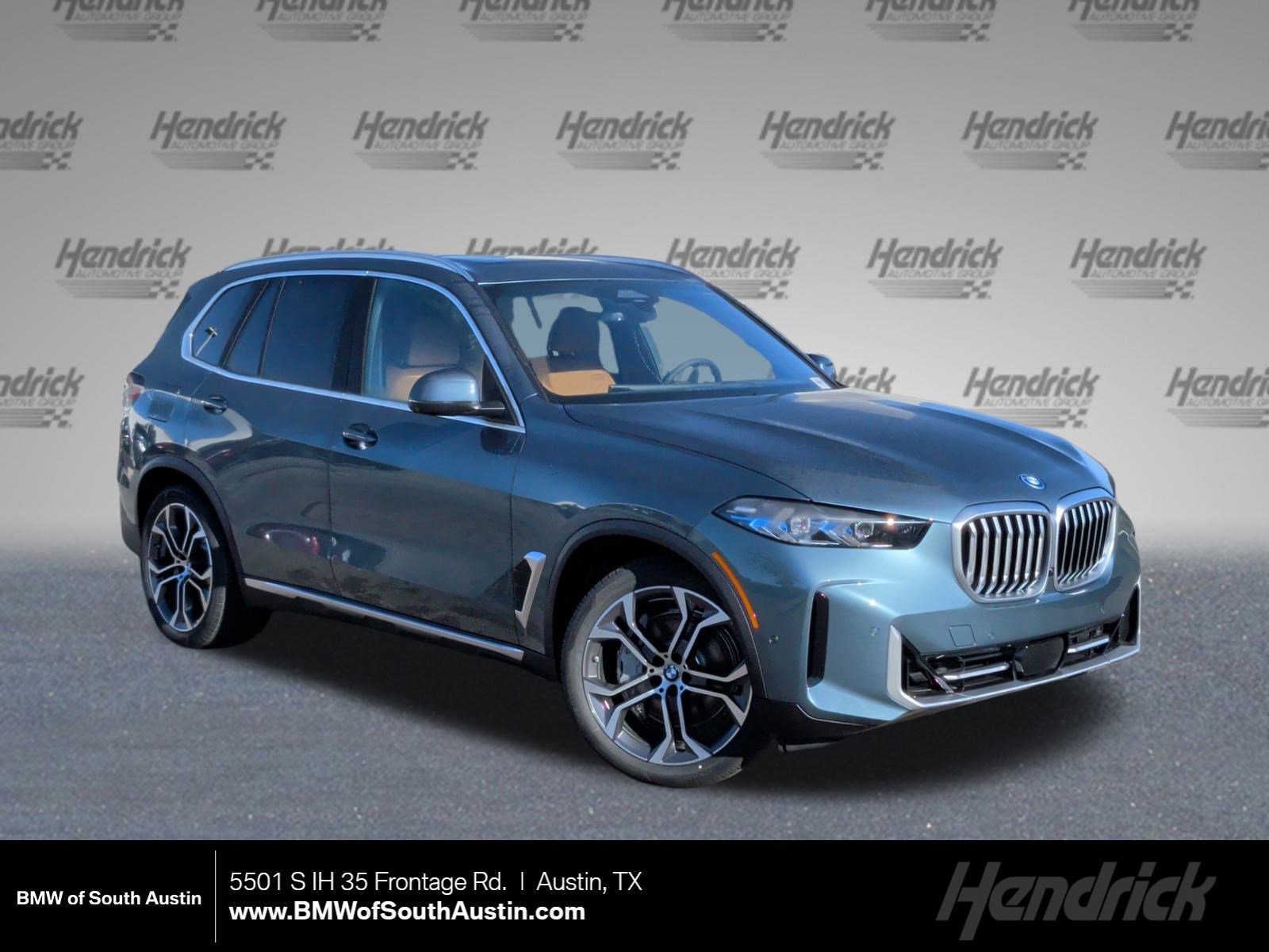 2026 BMW X5 50e's photo