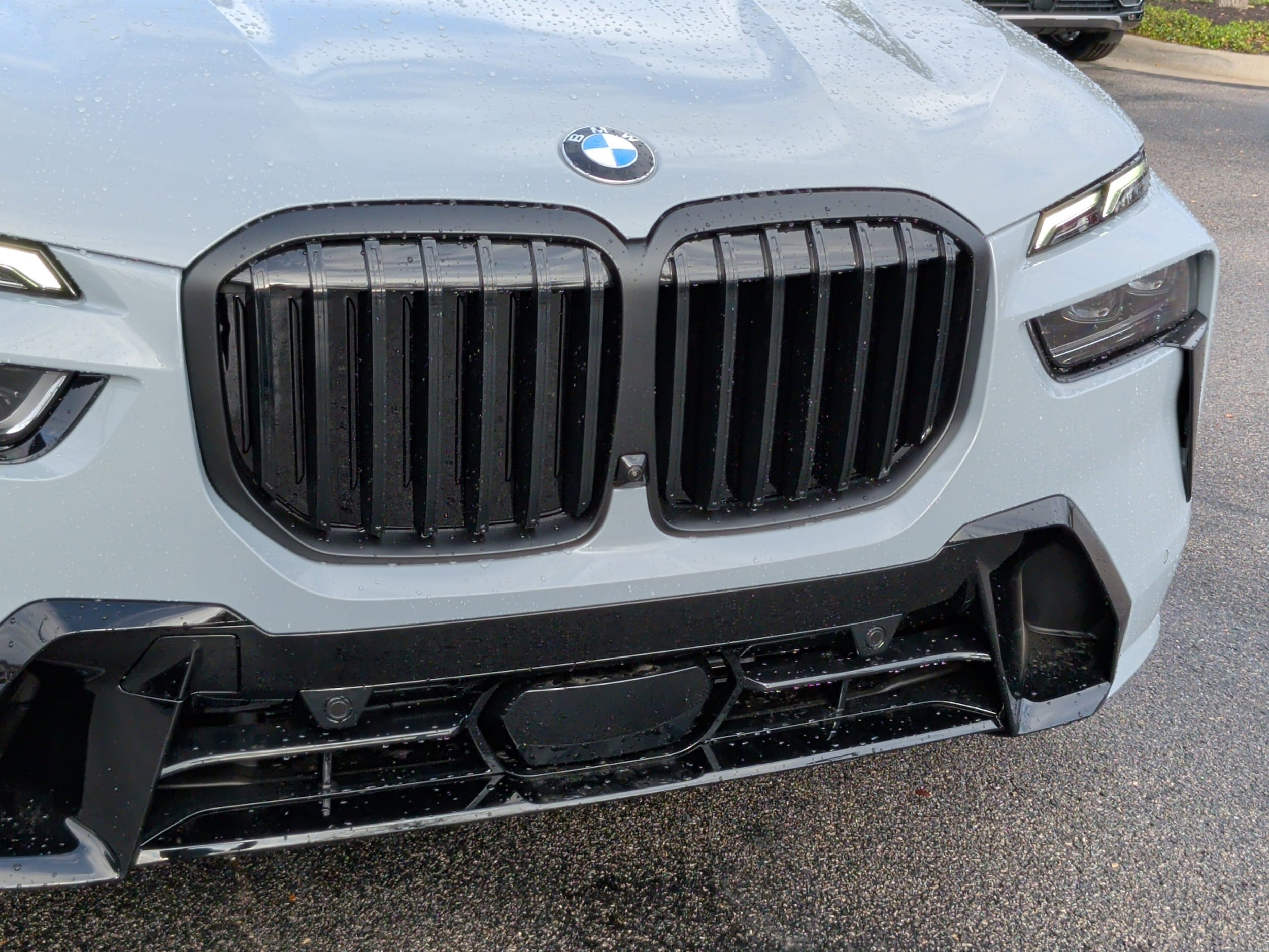 2026 BMW X7 xDrive40i photo 5