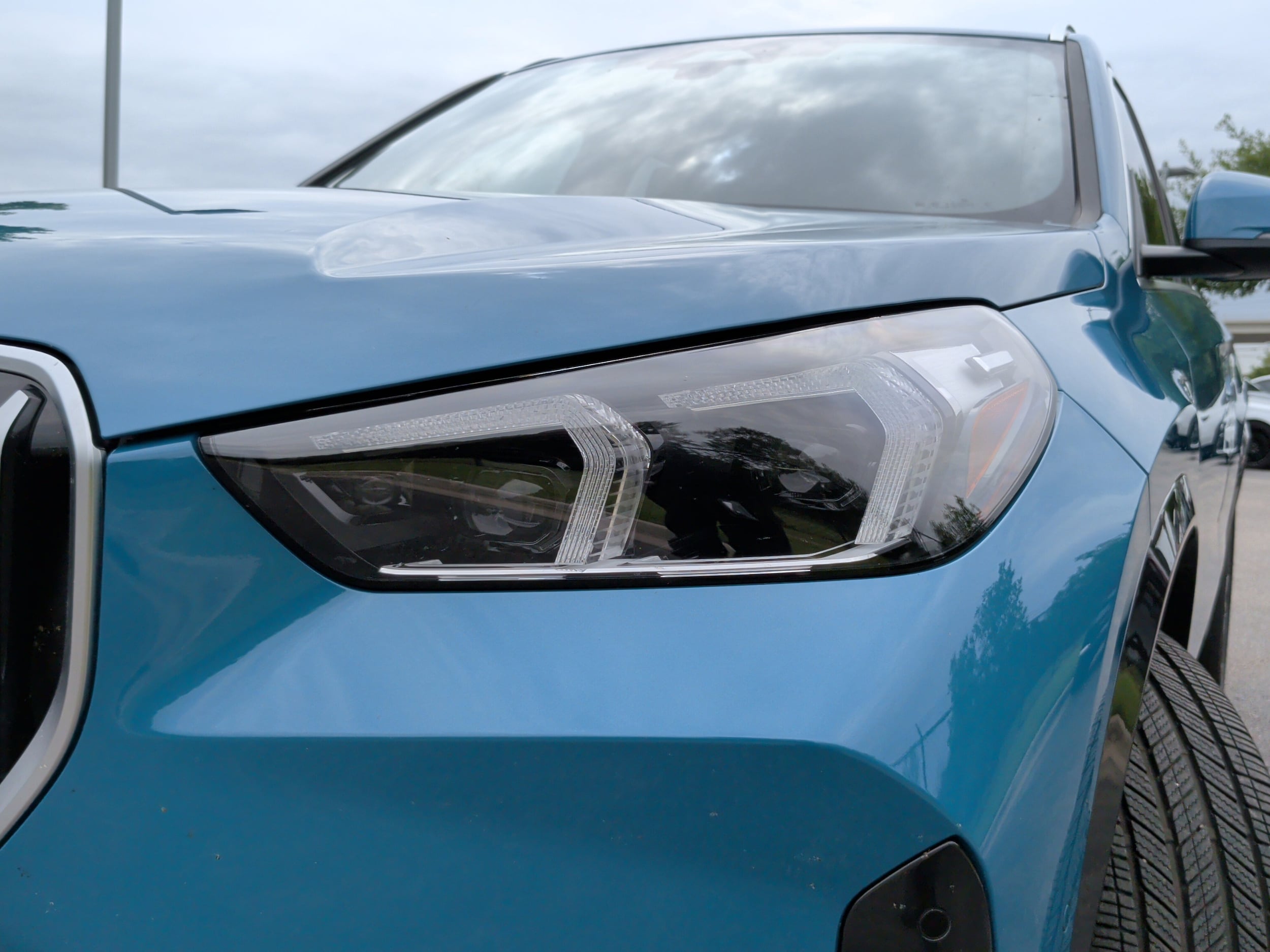 2025 BMW X1 xDrive28i photo 2