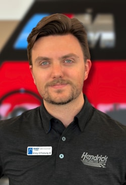 Staff member Vinny O'Flaherty III from ID_af9c1299e251