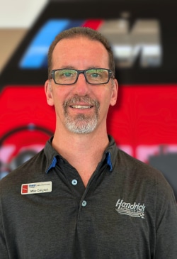 Staff member Mike Caligiuri from ID_af9c1299e251