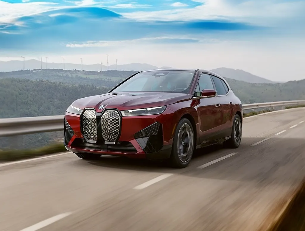 2025 BMW iX Performance