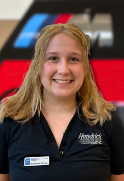 Staff member Stephanie Rhodes from ID_72c7b672e5db