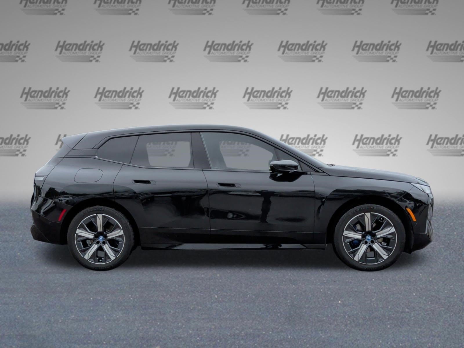 2024 BMW iX xDrive50 photo 4