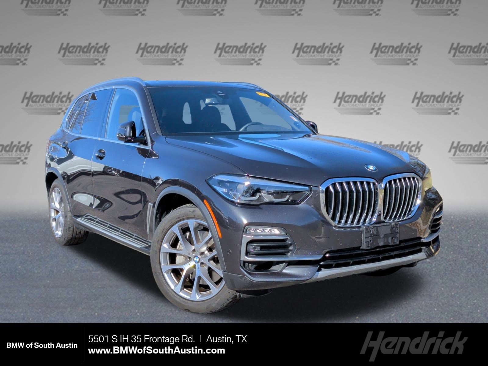 2021 BMW X5 45e's photo
