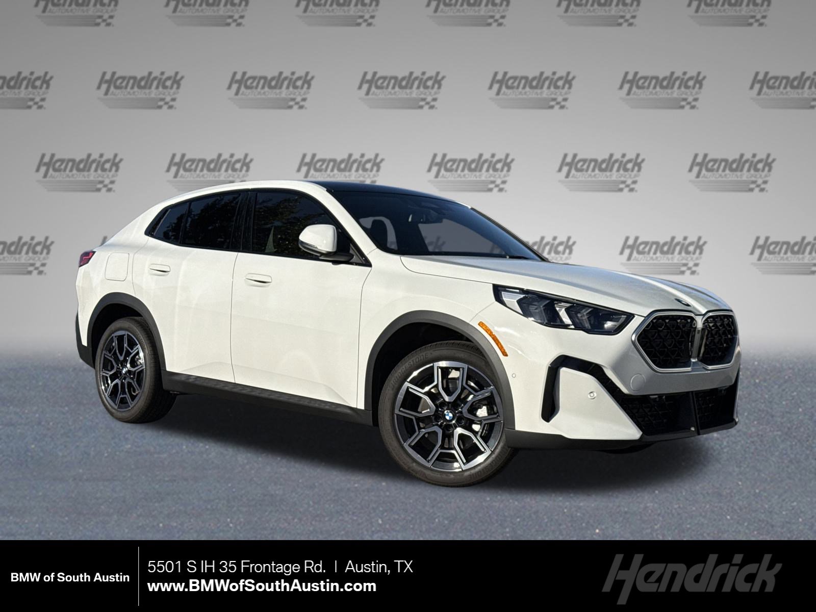 2026 BMW X2 28i's photo