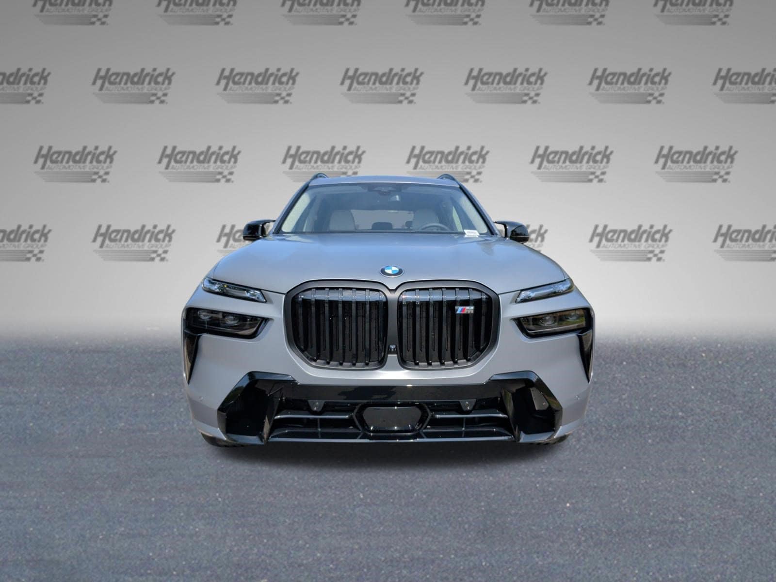 2027 BMW X7 M60i