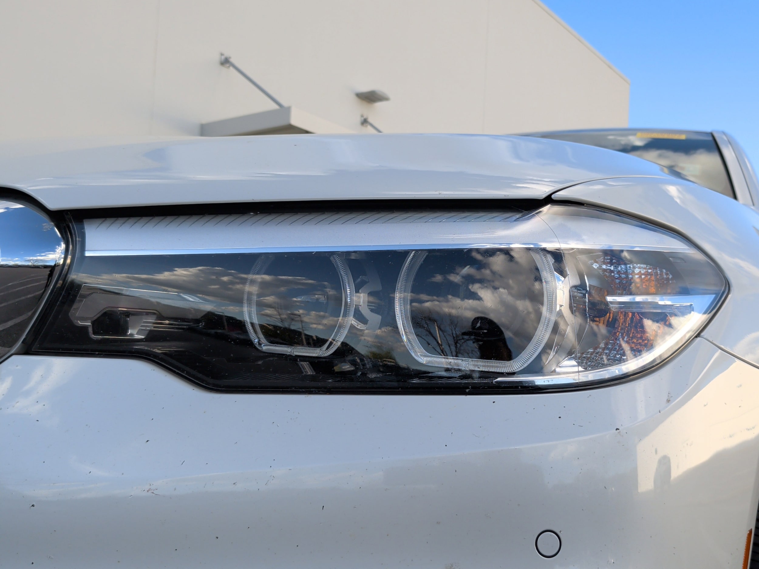 2019 BMW 540i 540i photo 2