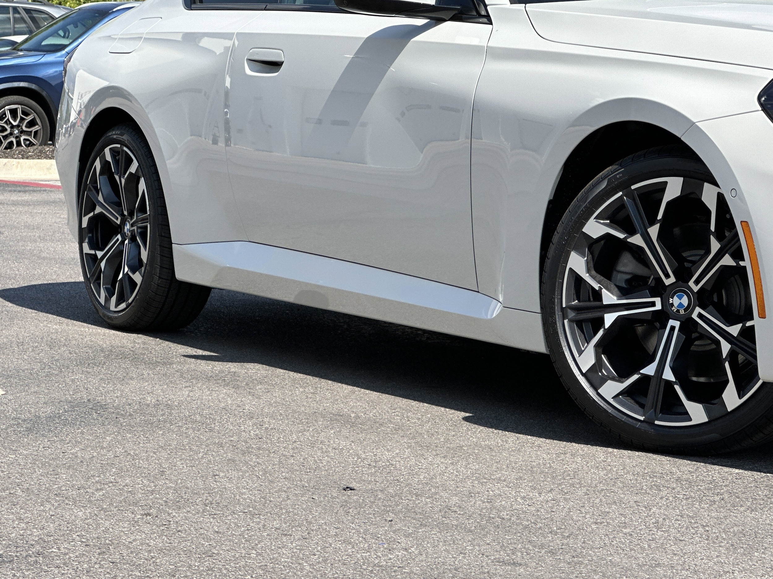 2025 BMW 230i 230i xDrive photo 2