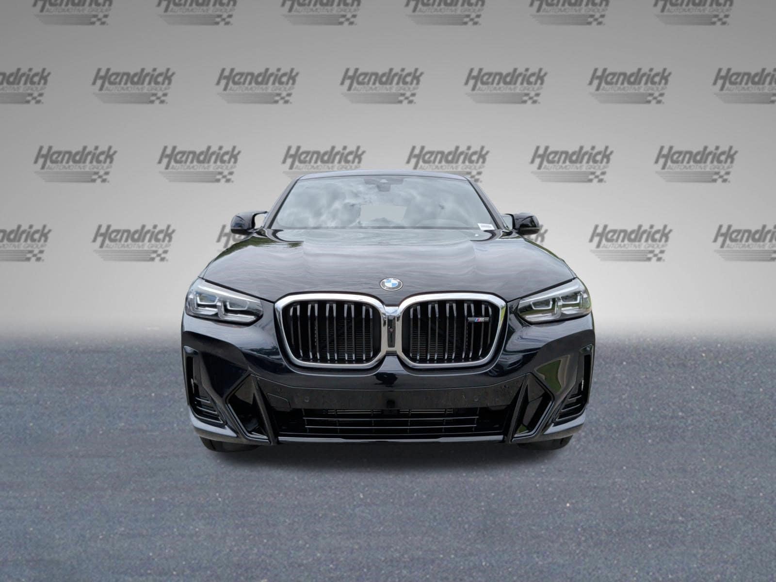 2025 BMW X4 M40i