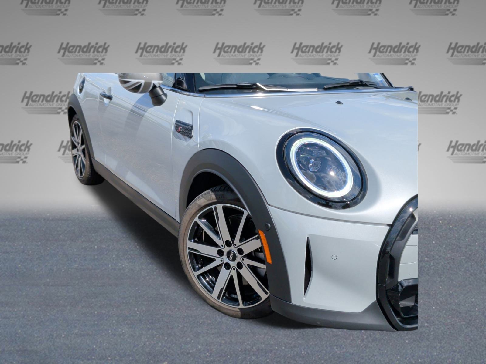 2023 Mini Cooper Hardtop S photo 3