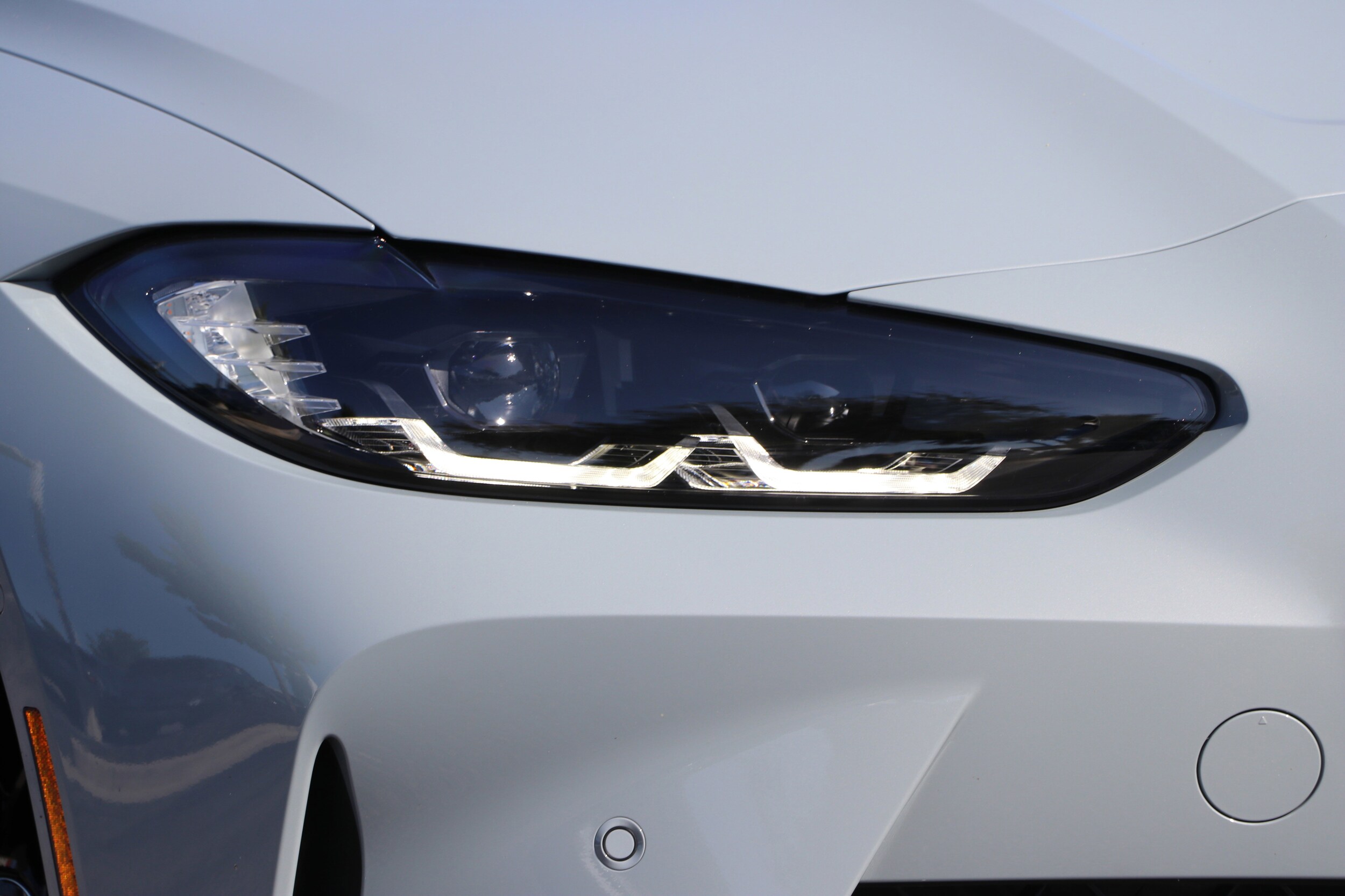 2022 Bmw M4 Competition xDrive Convertible photo 3