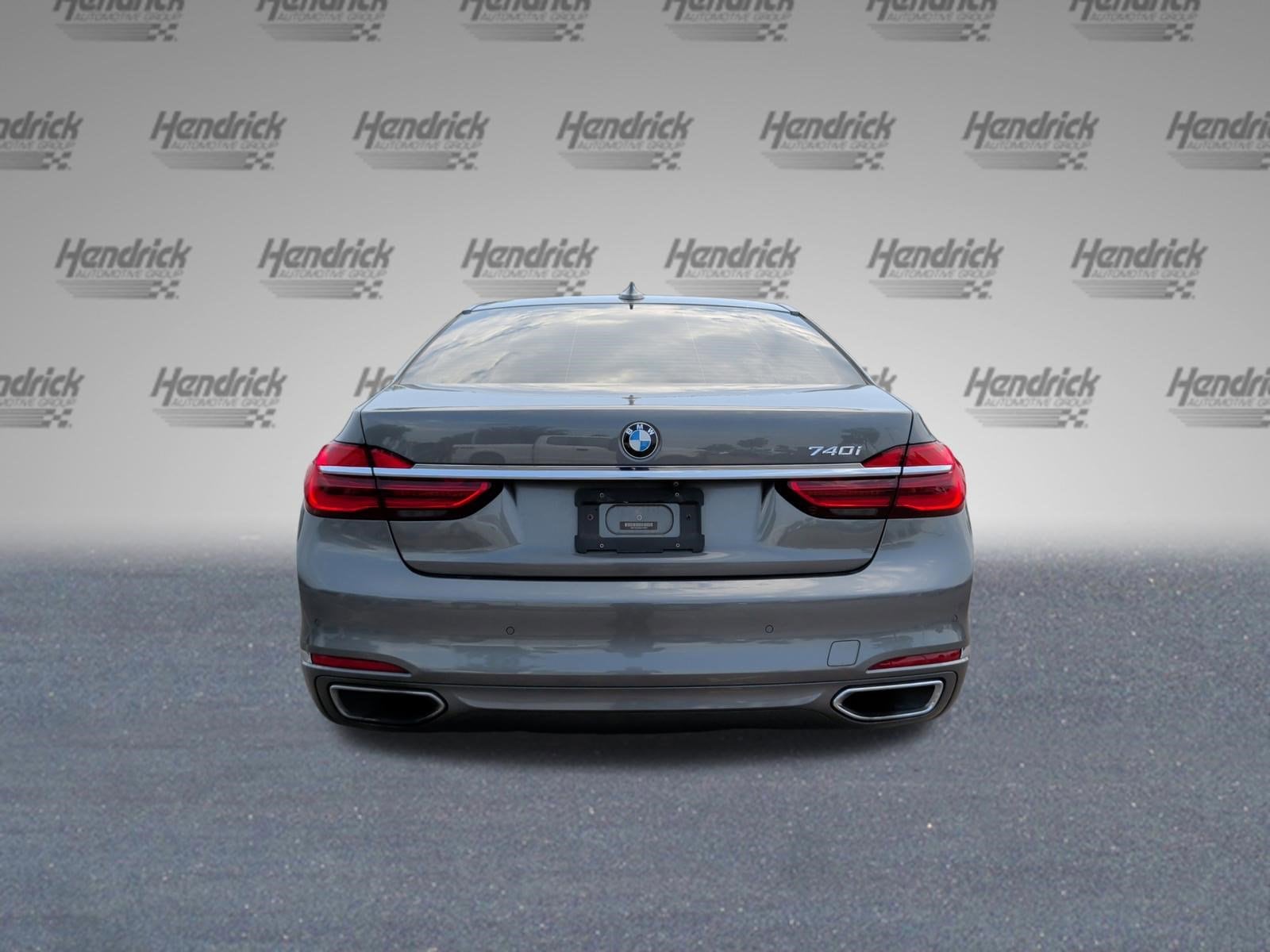 2016 BMW 740 740i photo 6