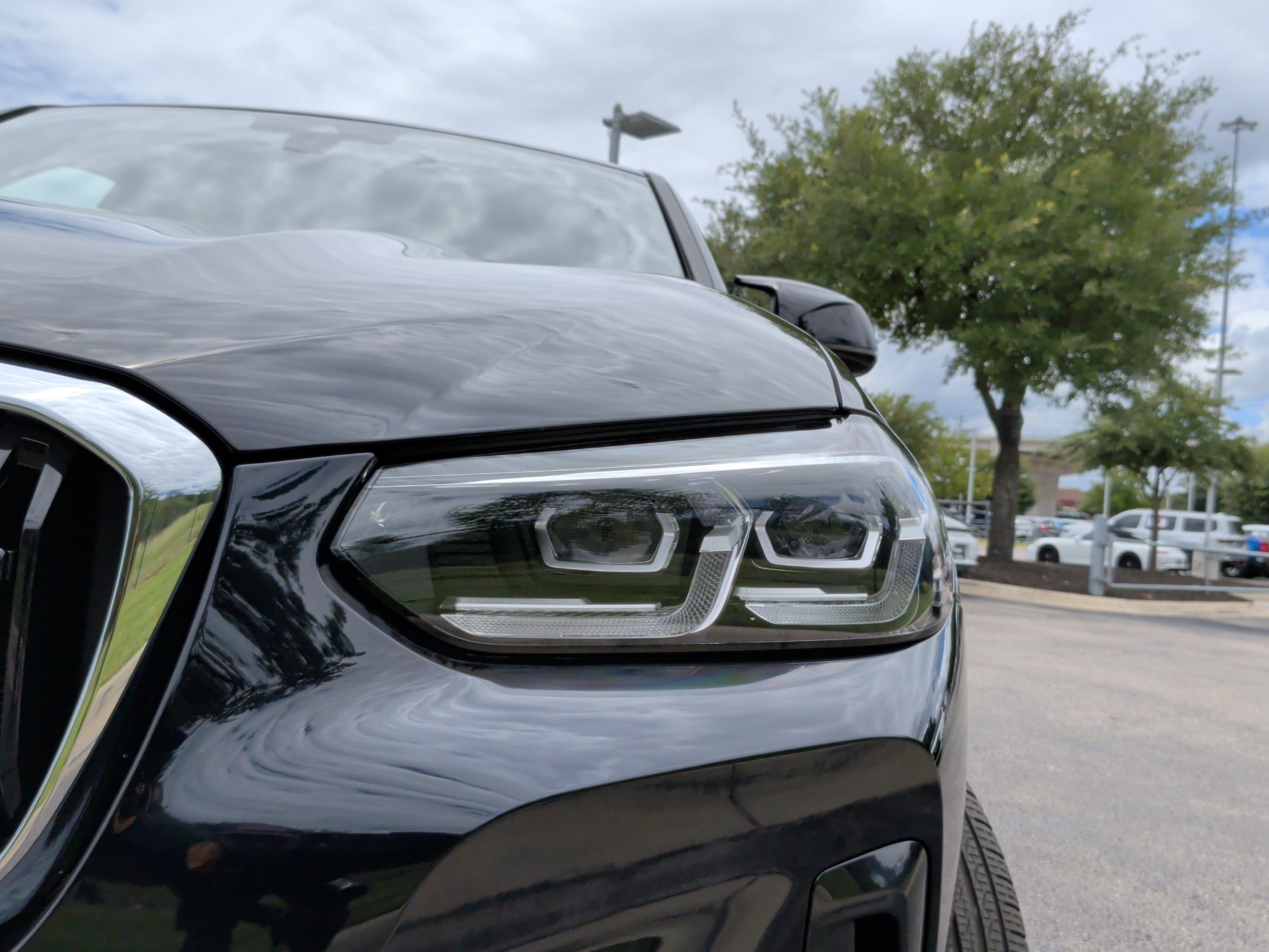 2025 BMW X4 M40i