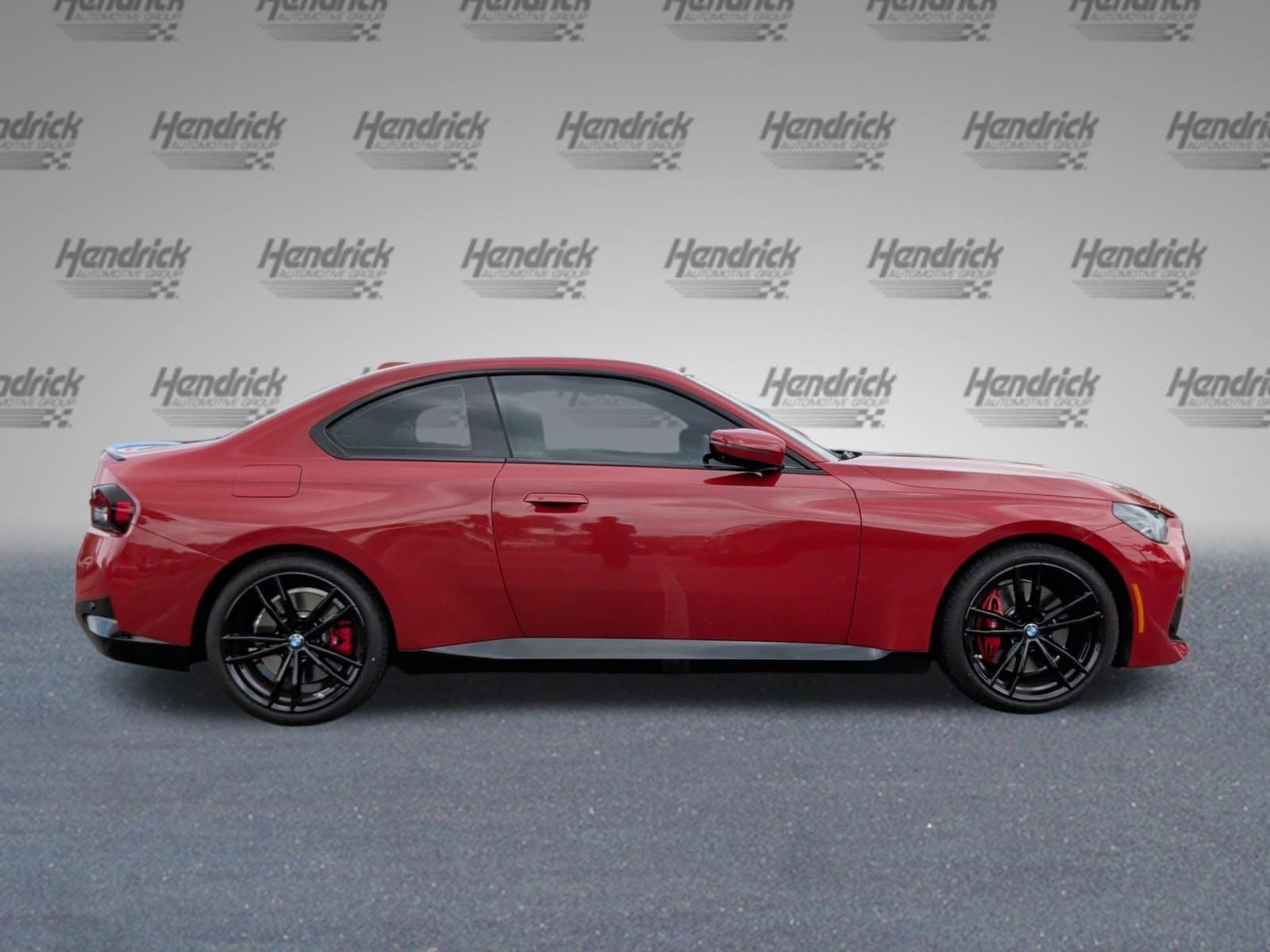 2024 BMW 230i 230i xDrive photo 5