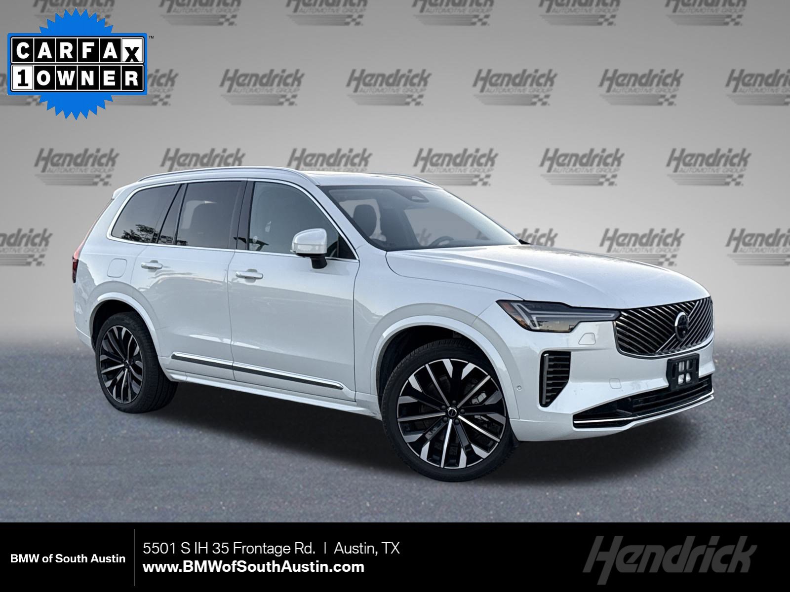 2025 Volvo XC90 Plus's photo