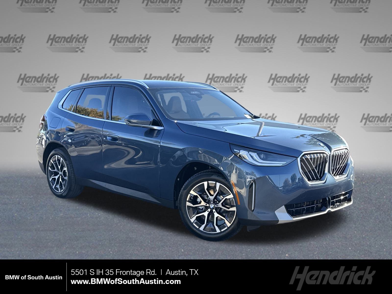 2026 BMW X3 30's photo