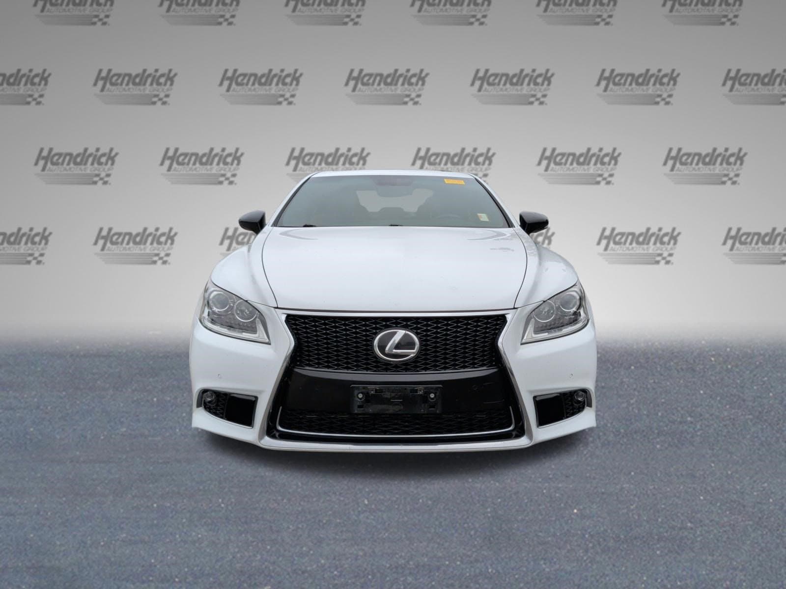 2015 LEXUS LS 460 Crafted Line photo 4