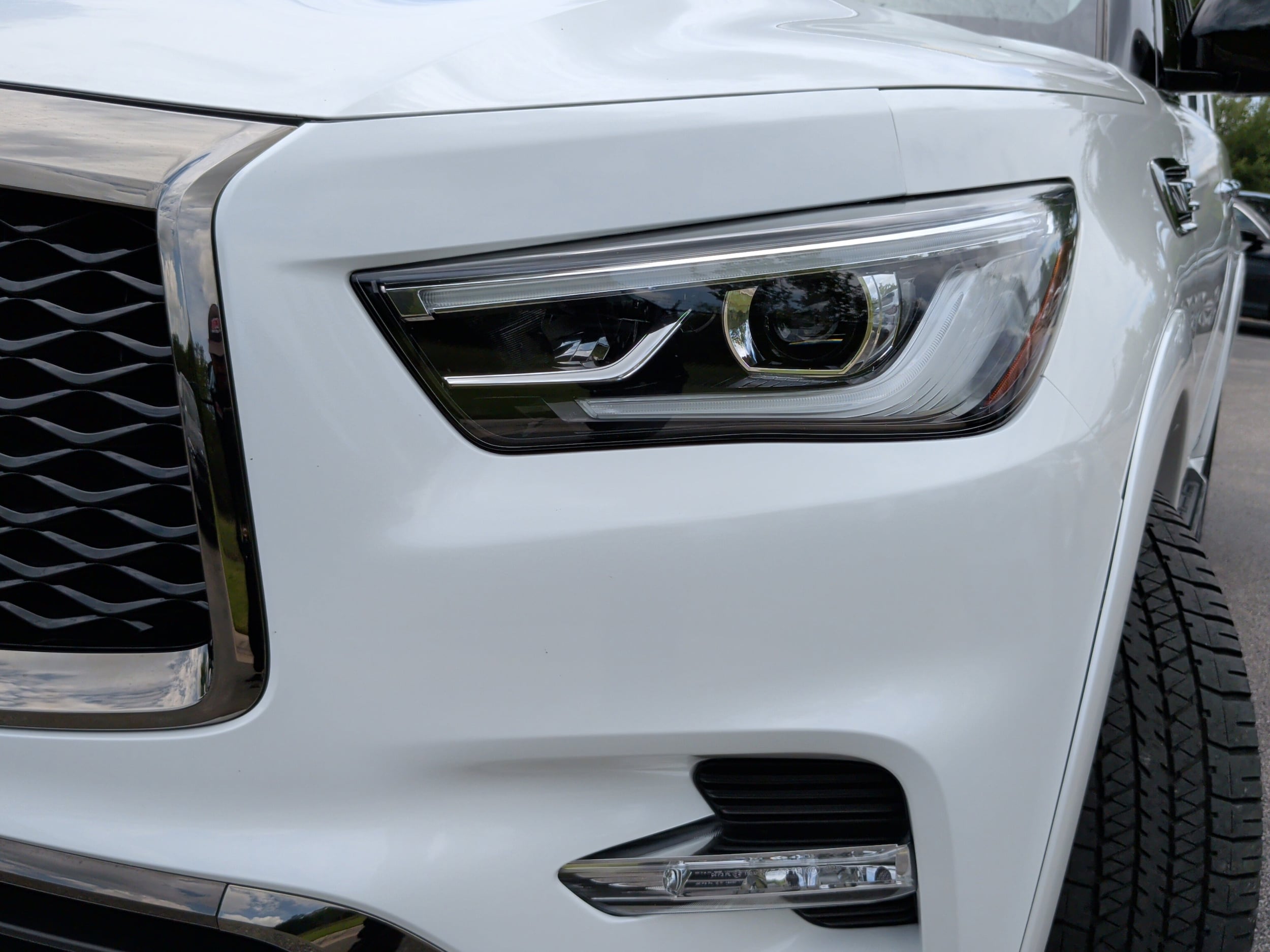 INFINITI QX80 PREMIUM SELECT