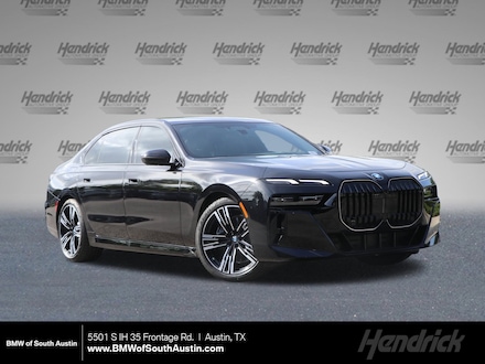 2025 BMW 7 Series 740i Sedan