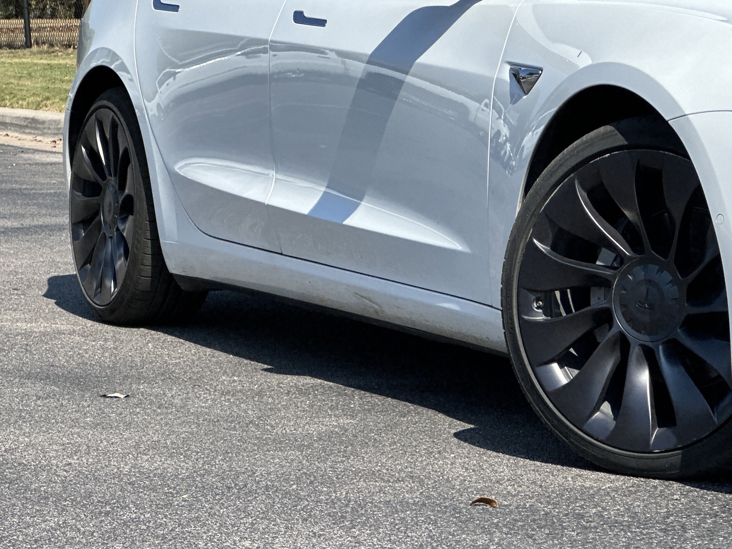 2019 Tesla Model 3 Performance photo 3