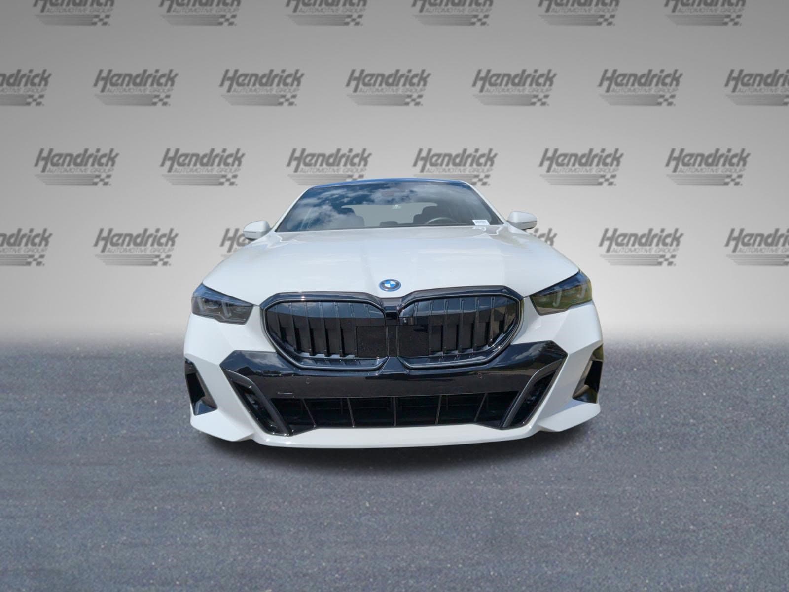 2026 BMW 550e 550e XDrive