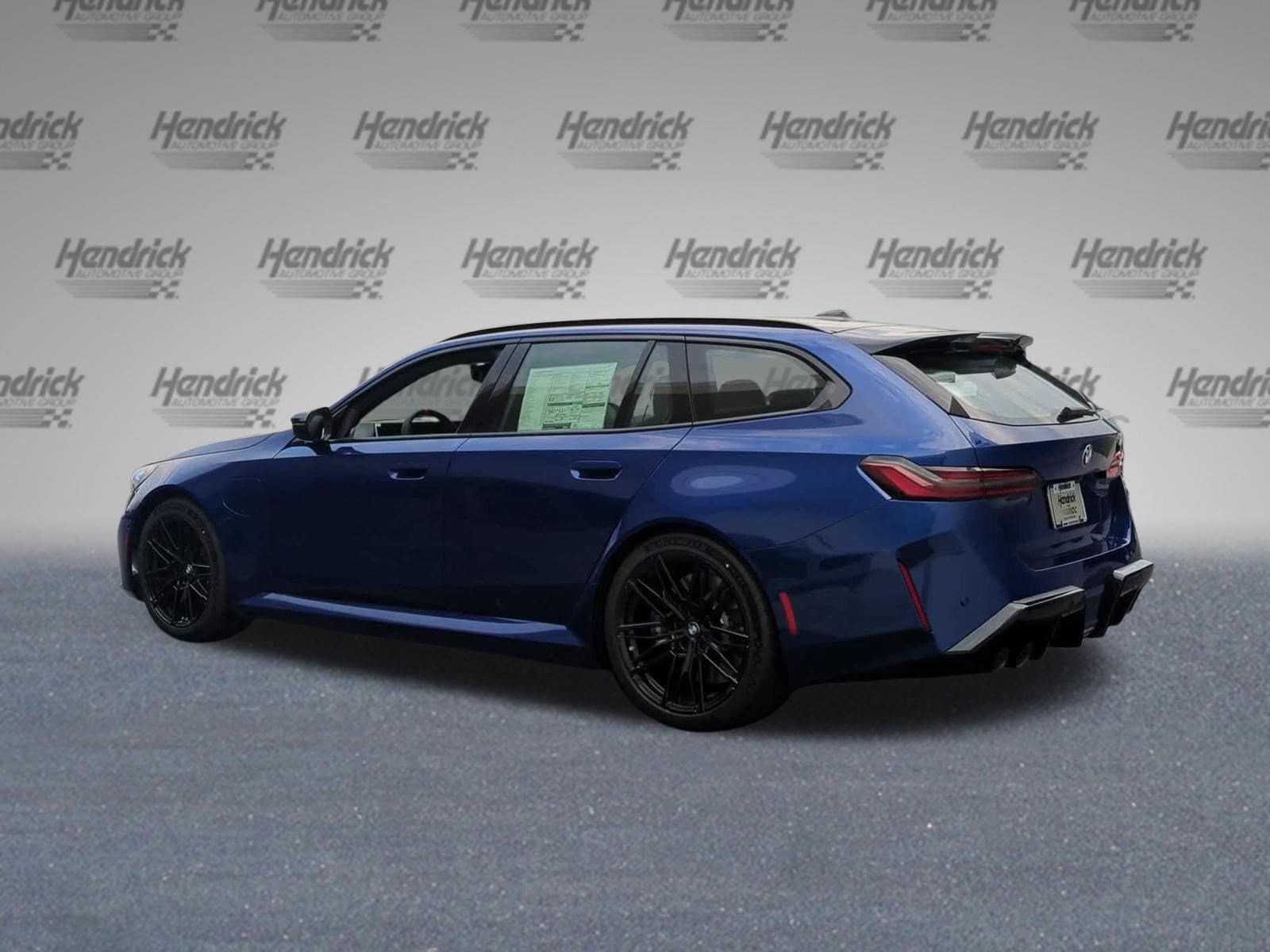 2027 BMW M5