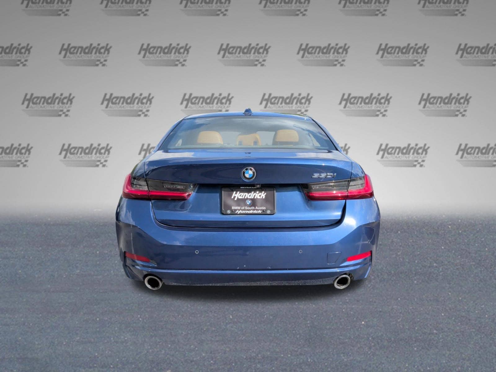 2023 BMW 330i 330i photo 3