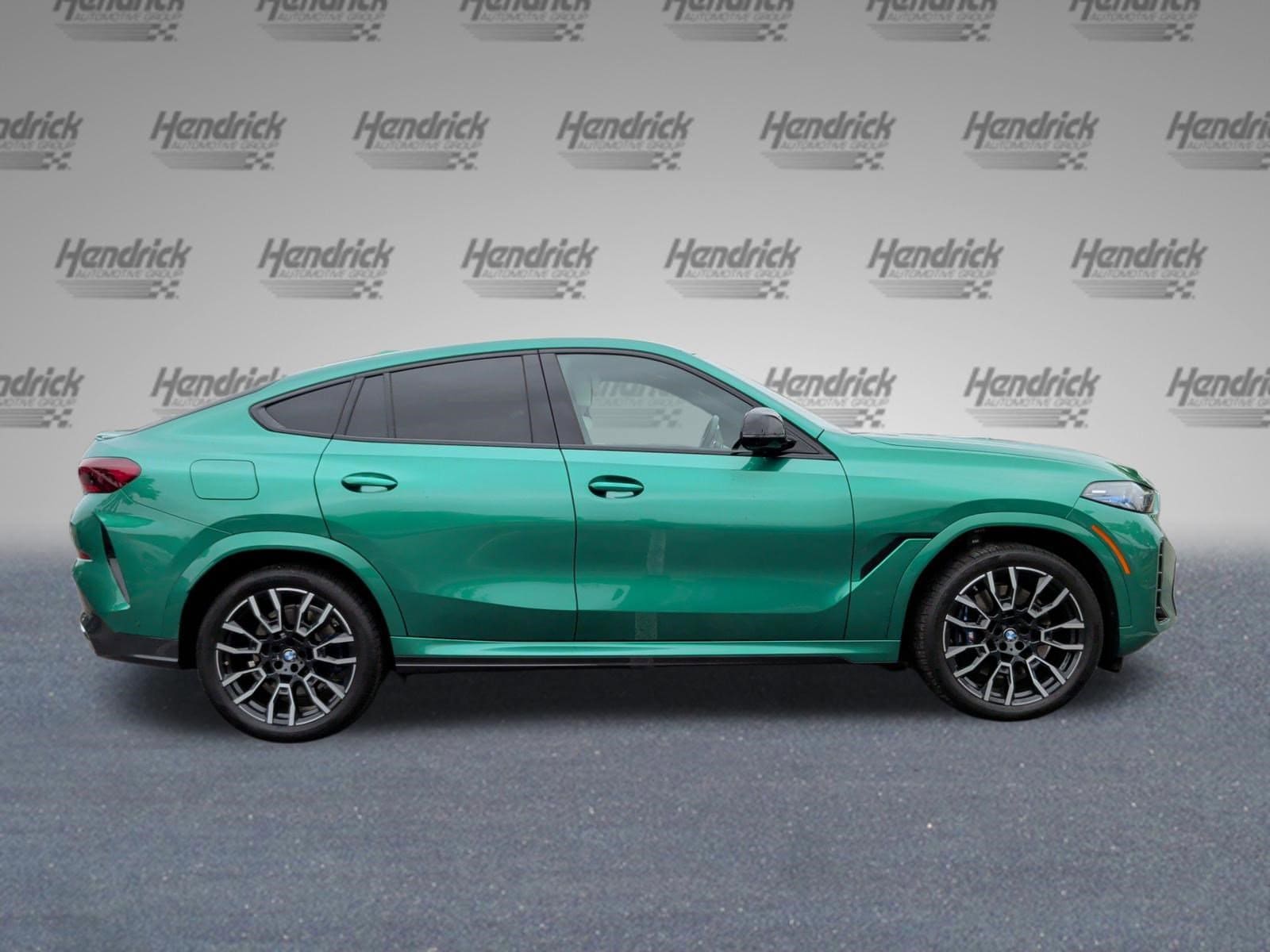 2026 BMW X6 M60i photo 4