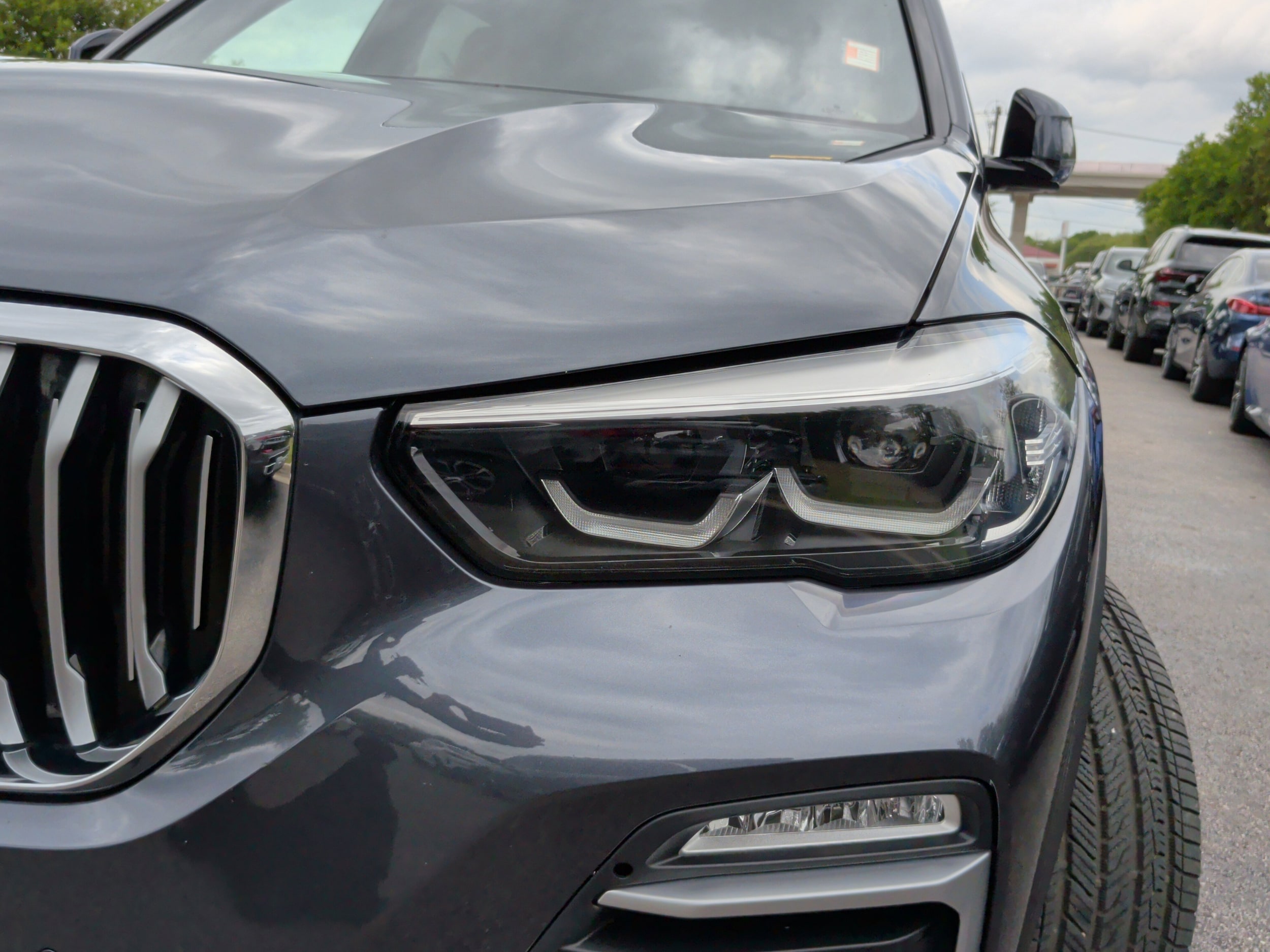 2019 BMW X5 xDrive40i photo 2