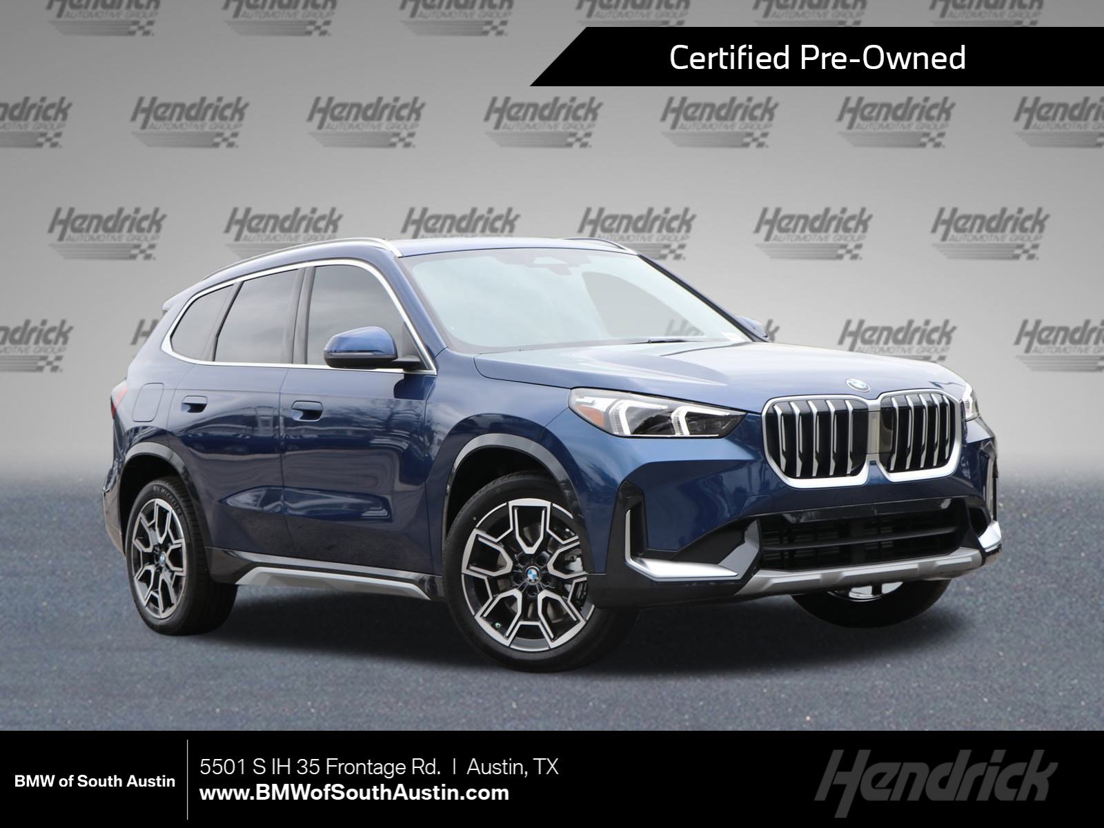 2025 BMW X1 28i's photo