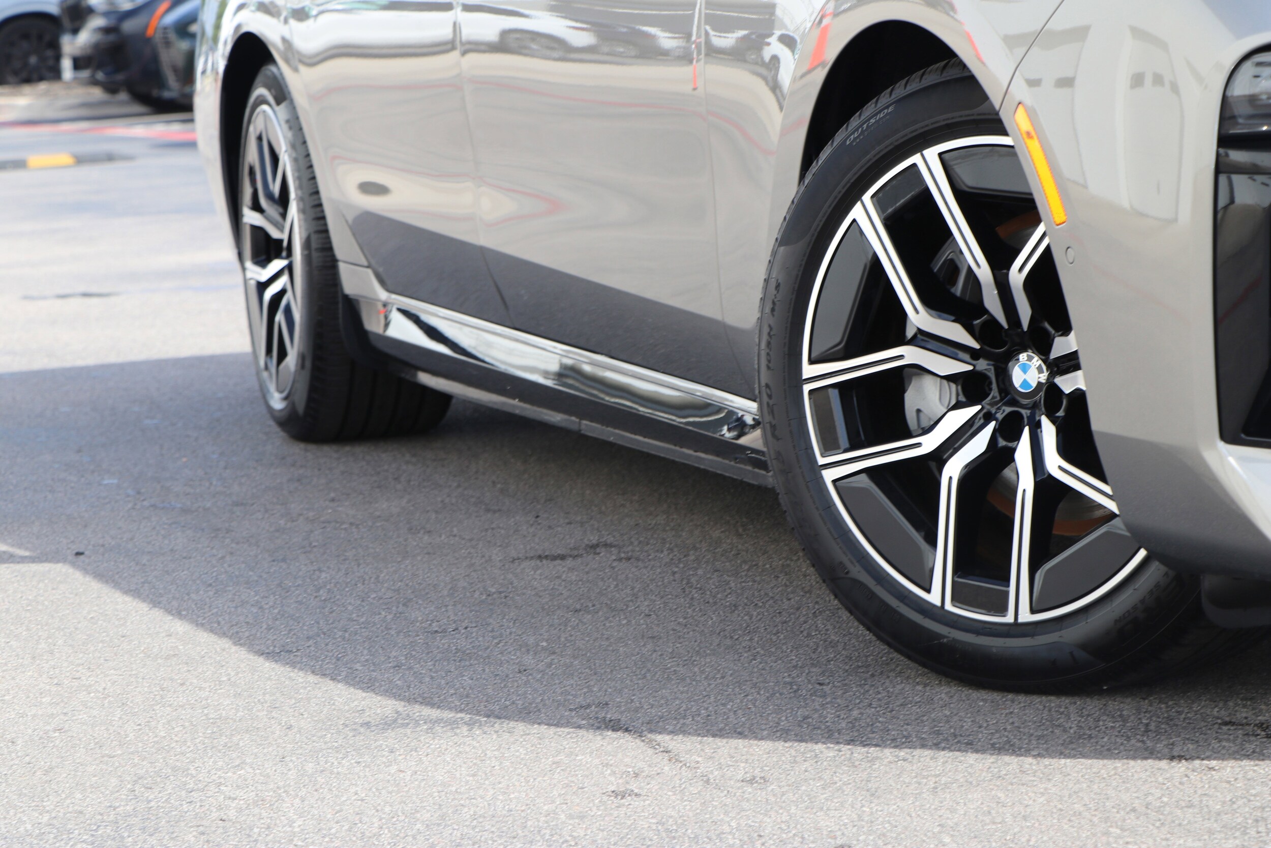2025 Bmw i7 eDrive50 photo 3