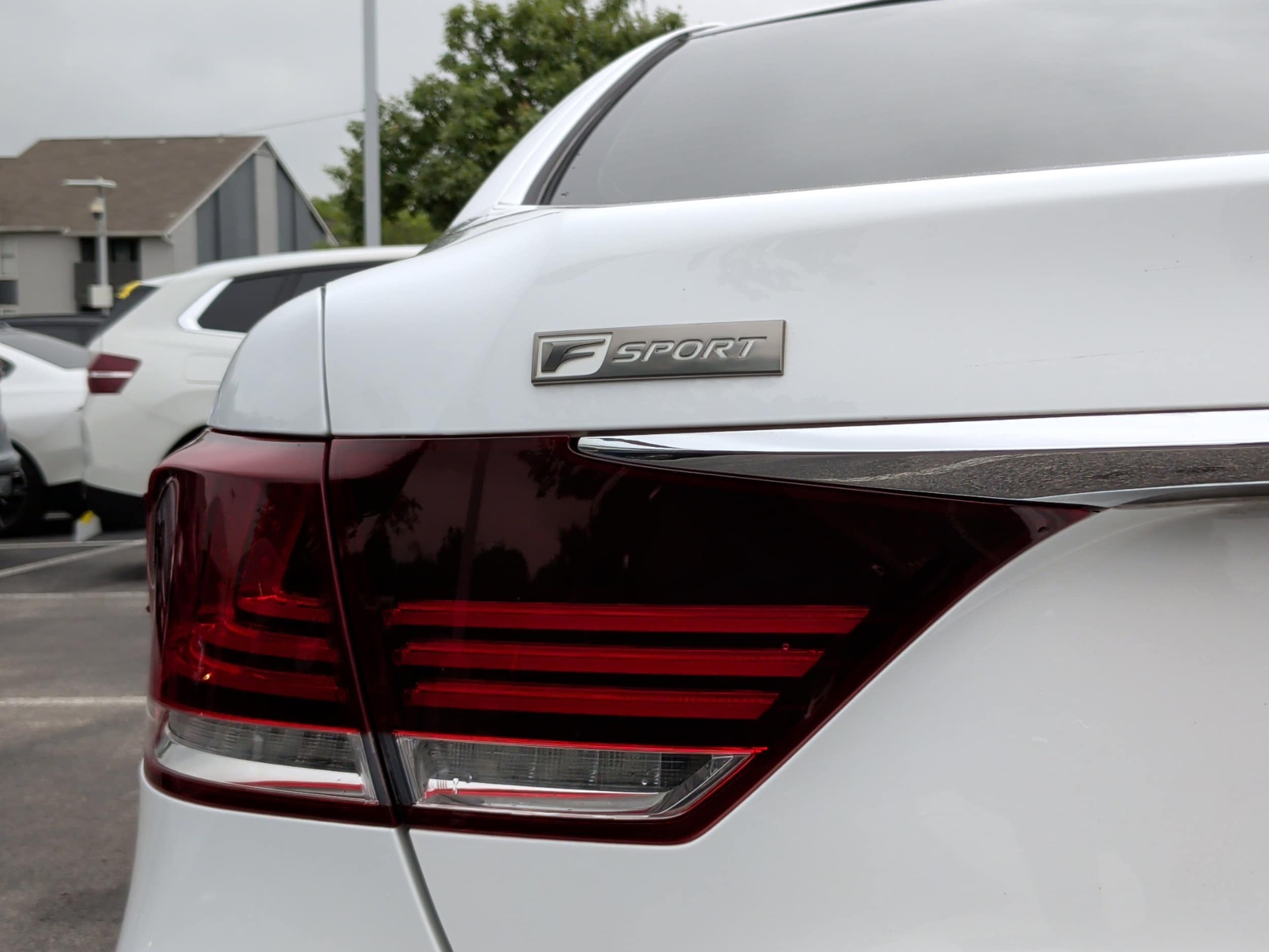 2015 LEXUS LS 460 Crafted Line photo 3