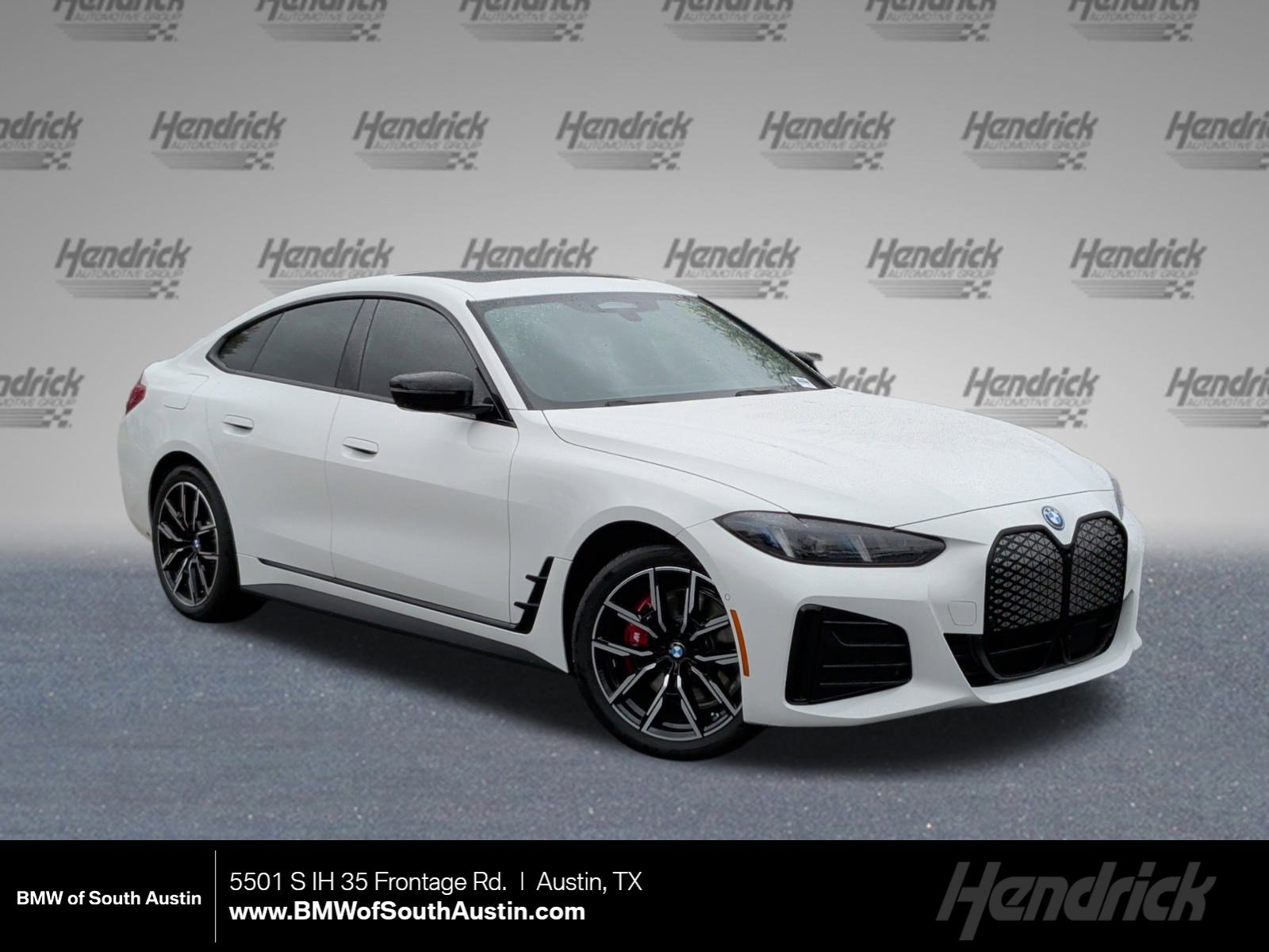 2025 BMW i4 40's photo