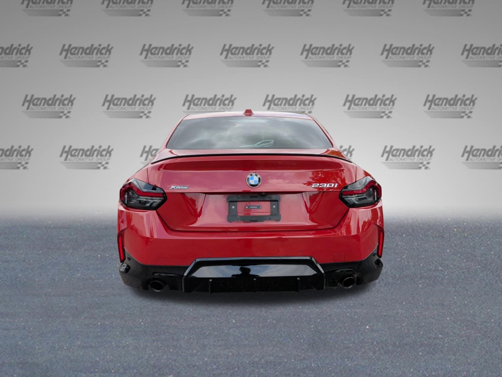 2024 BMW 230i 230i xDrive photo 3