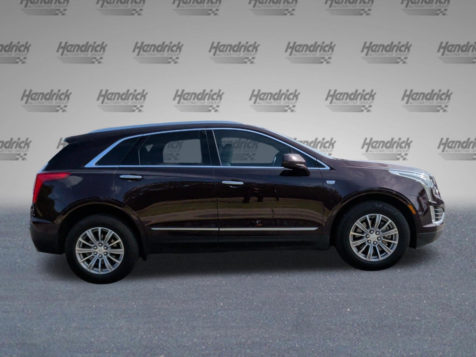 CADILLAC XT5 Luxury FWD
