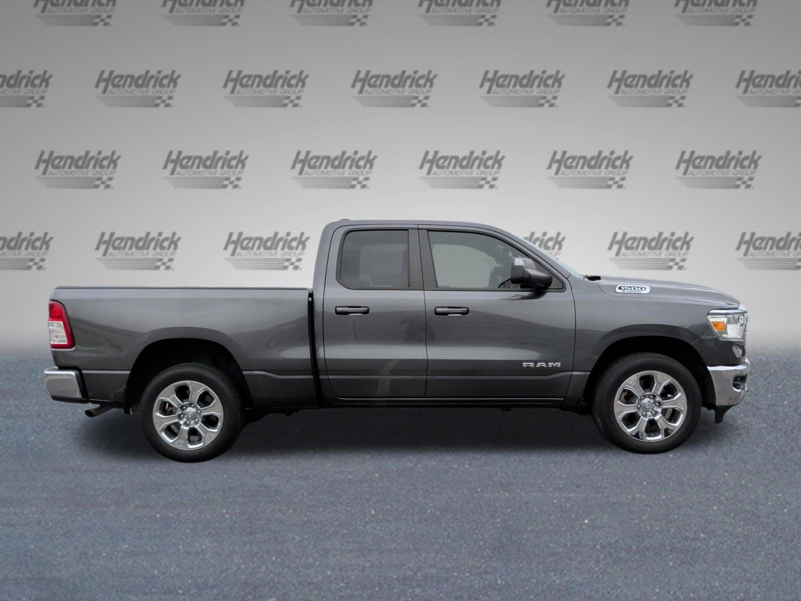 2022 Ram 1500 Big Horn 4x4 Quad Cab photo 4
