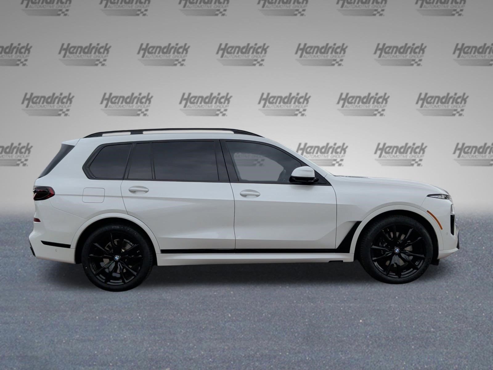 2024 BMW X7 xDrive40i photo 5