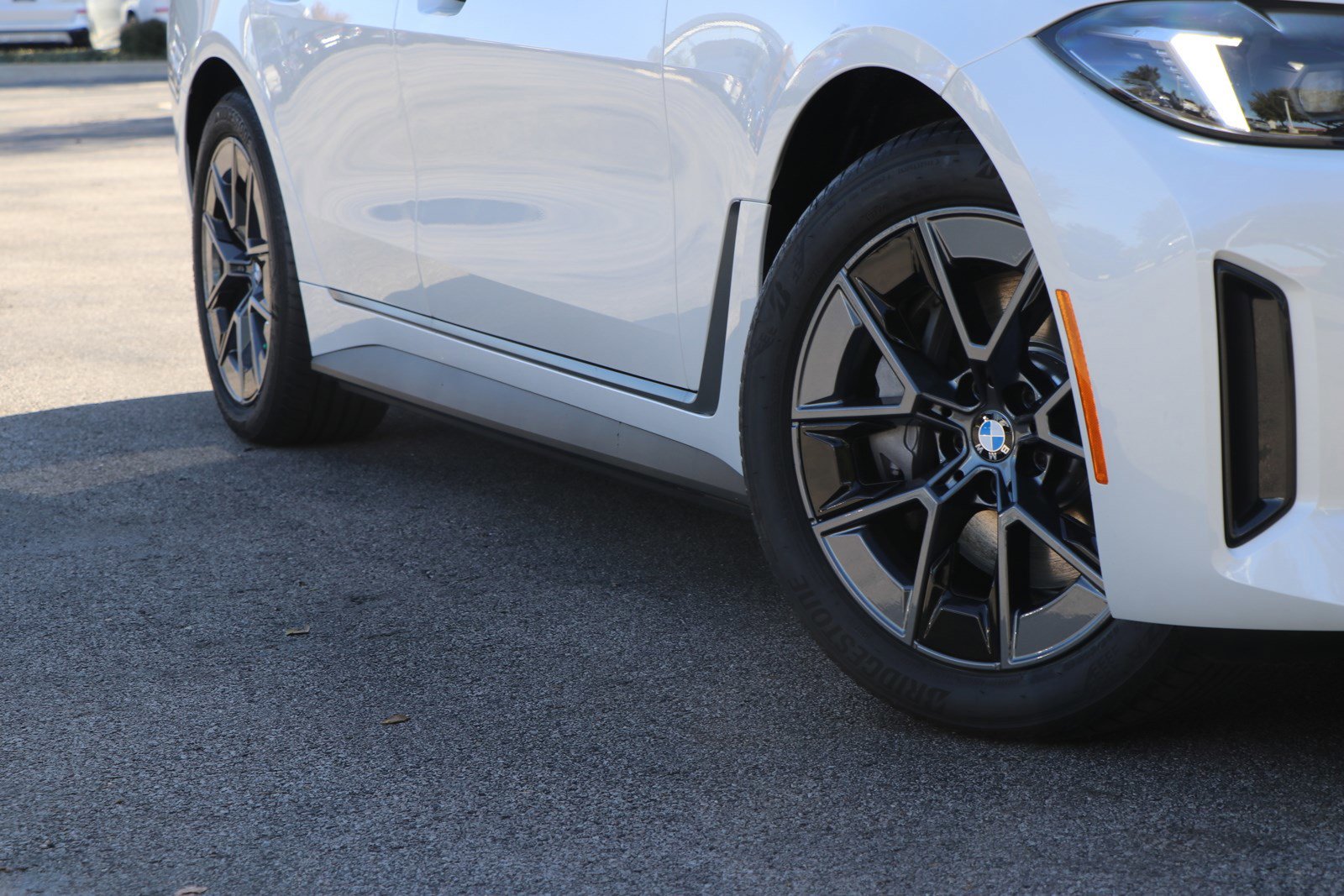 2025 Bmw i4 xDrive40 photo 3