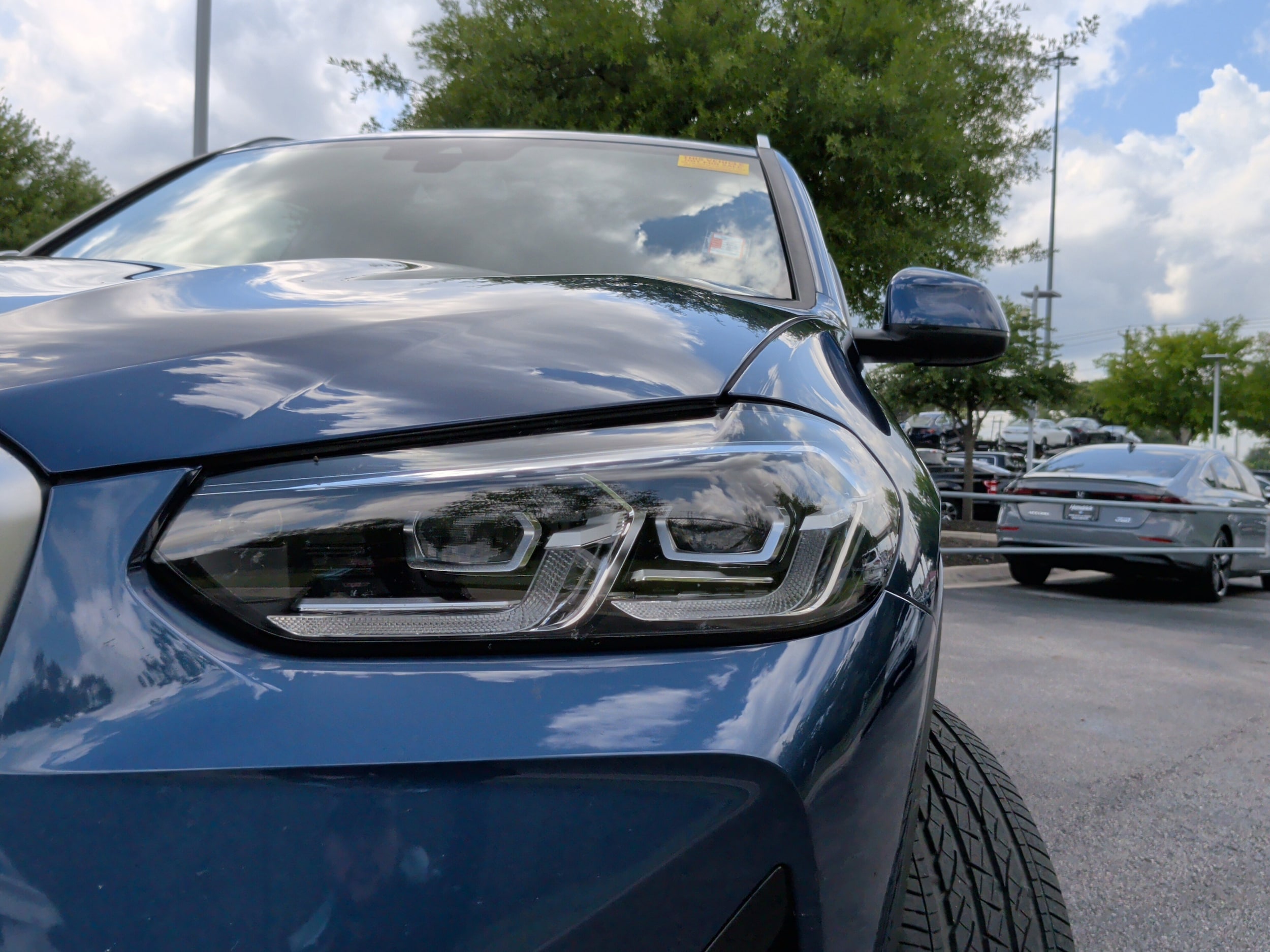 2023 BMW X3 sDrive30i photo 2