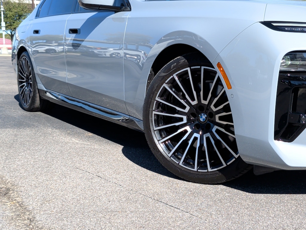 Certified 2024 BMW 7 Series 740i Sedan
