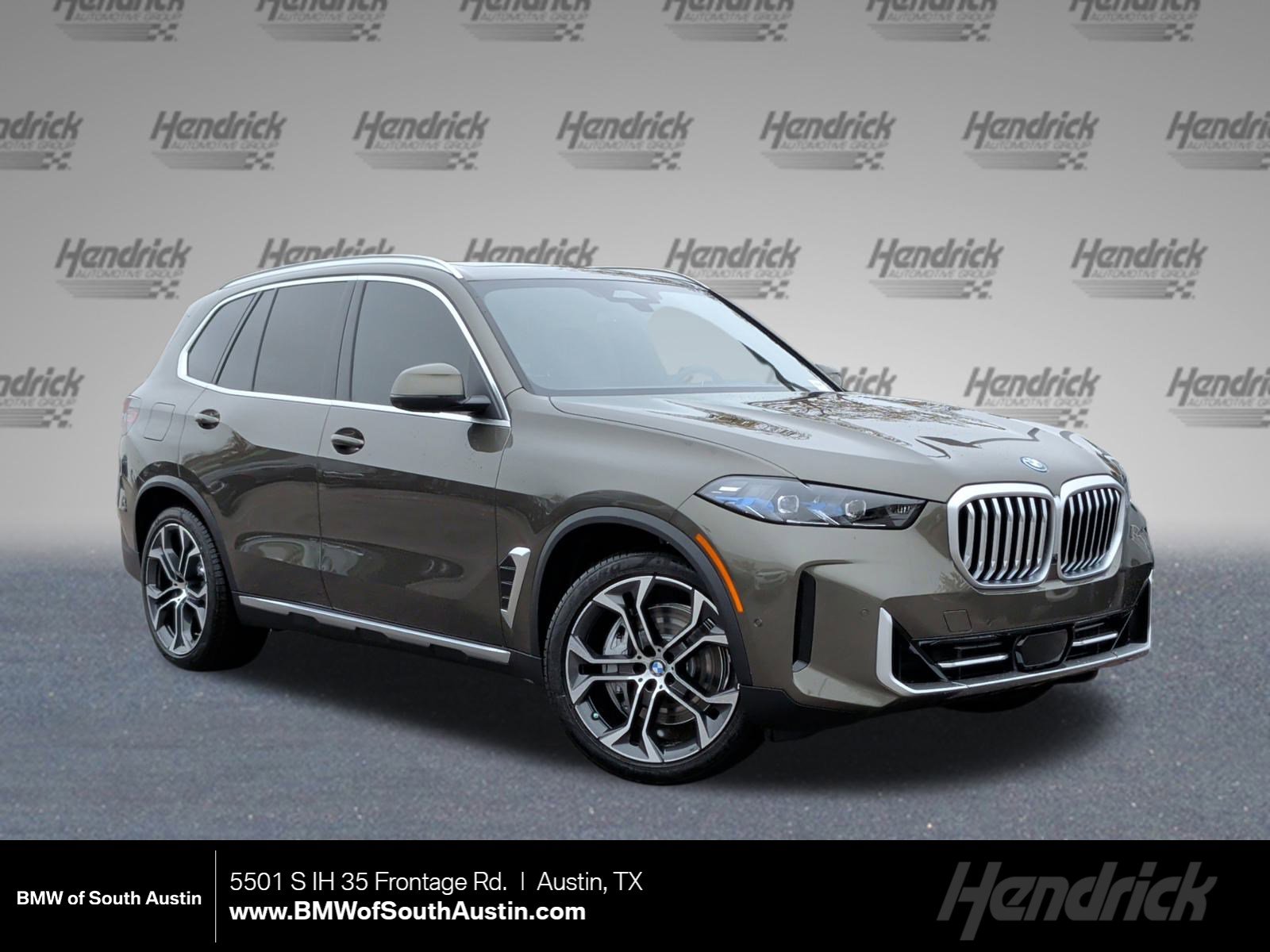 2026 BMW X5 50e's photo