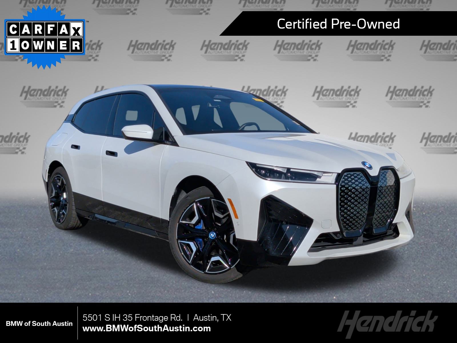 2023 BMW iX Base's photo