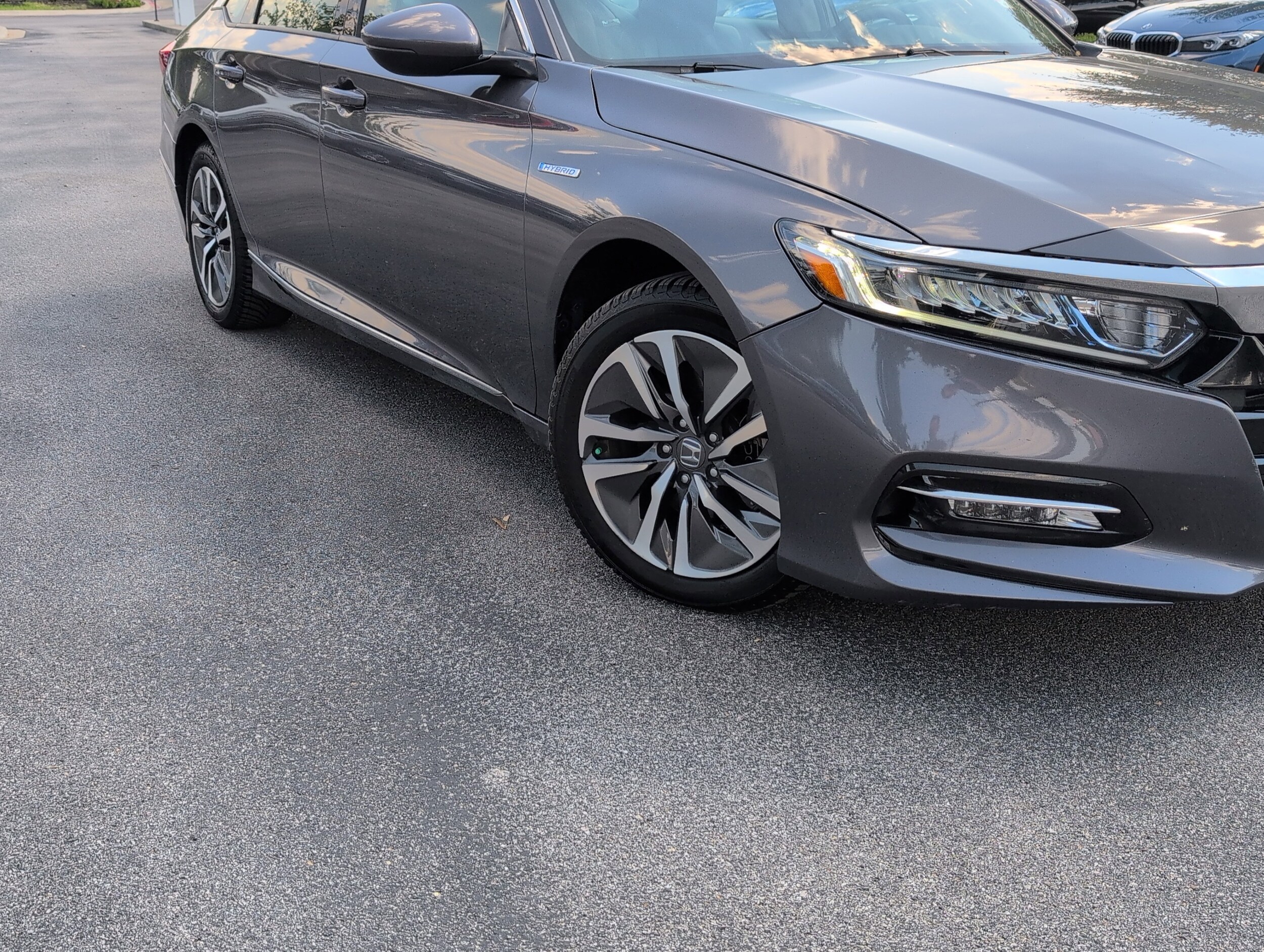 2020 Honda Accord Hybrid EX-L photo 3