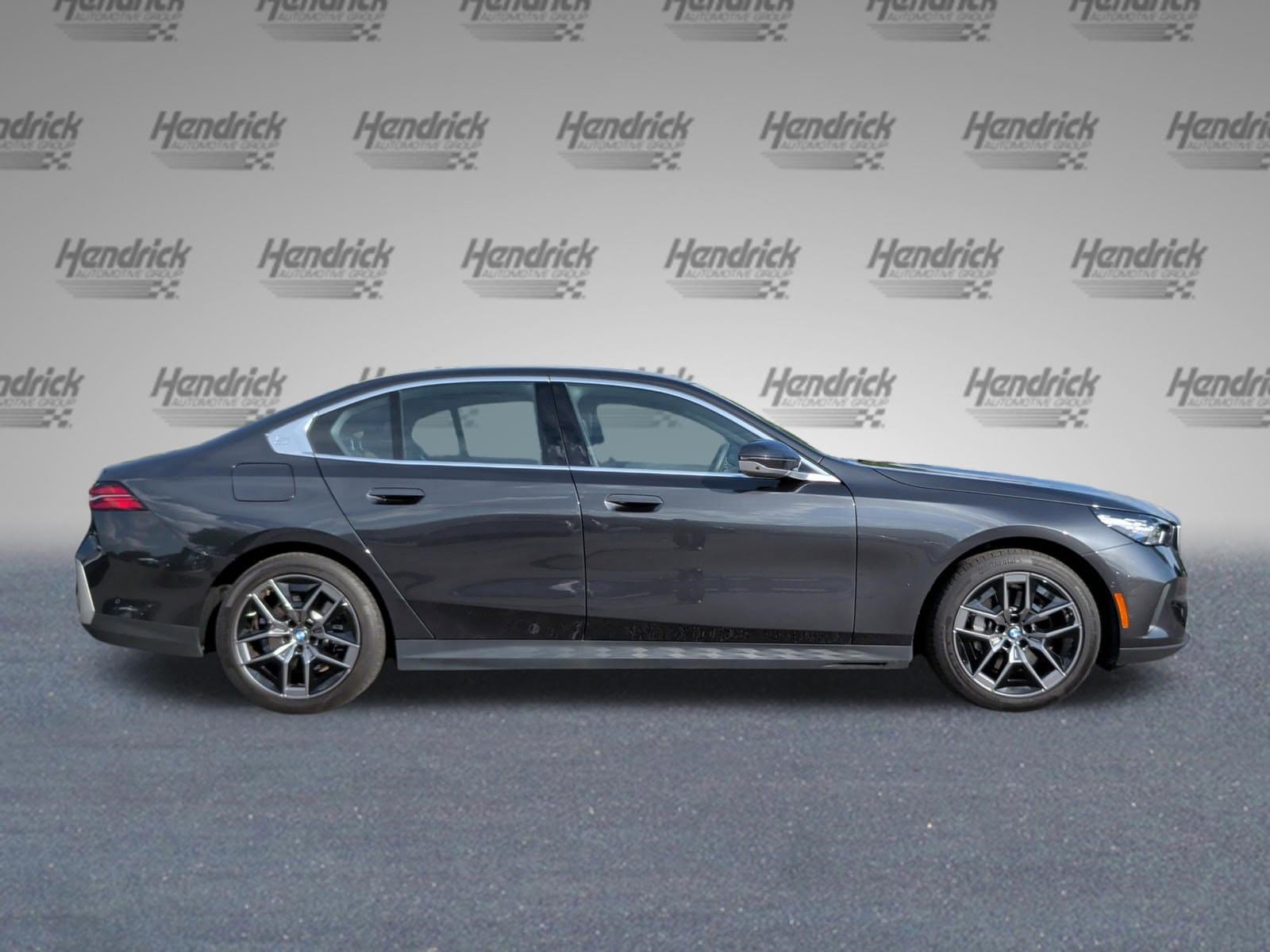 2026 BMW 530i 530i photo 5