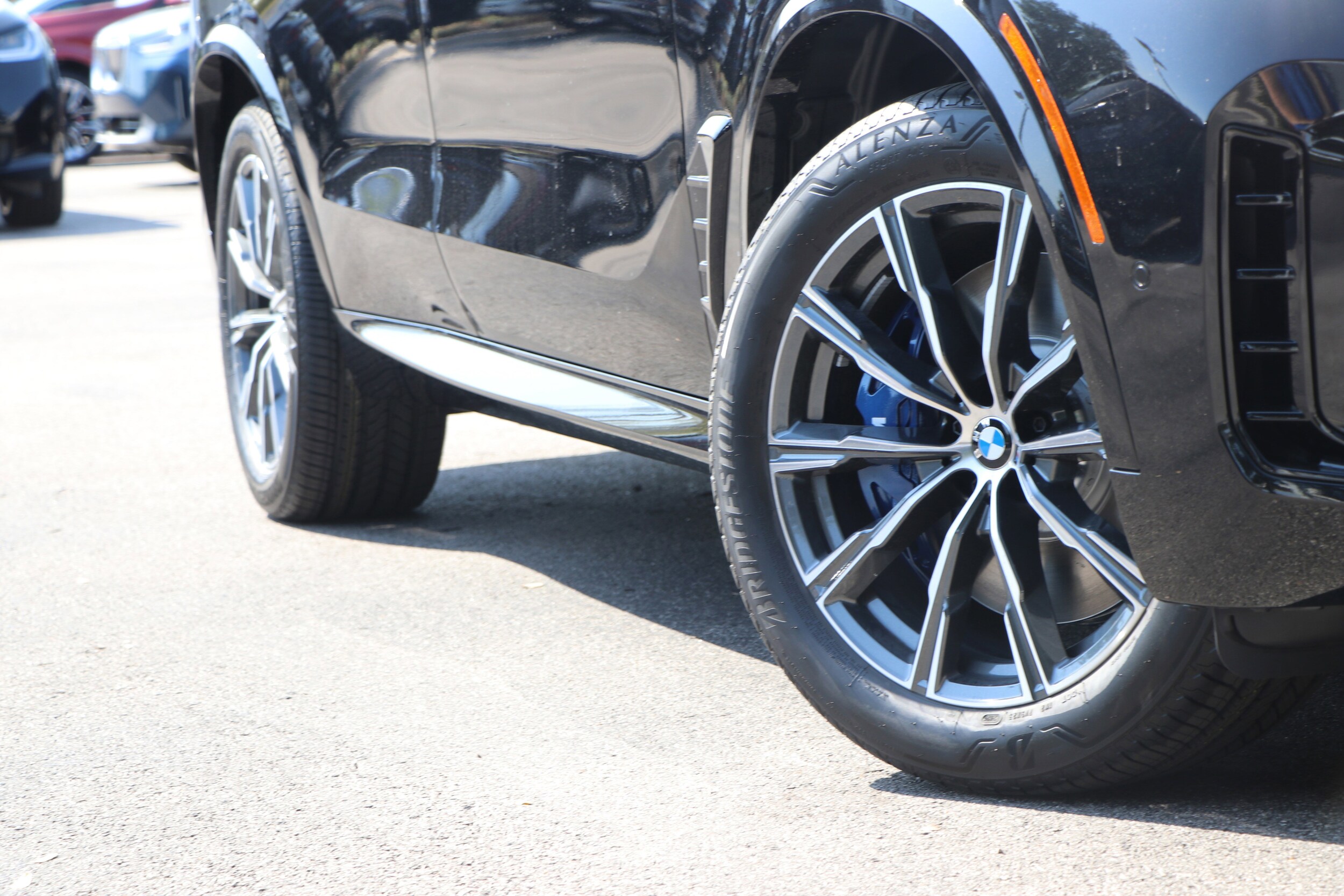 2026 Bmw X5 M60i photo 3