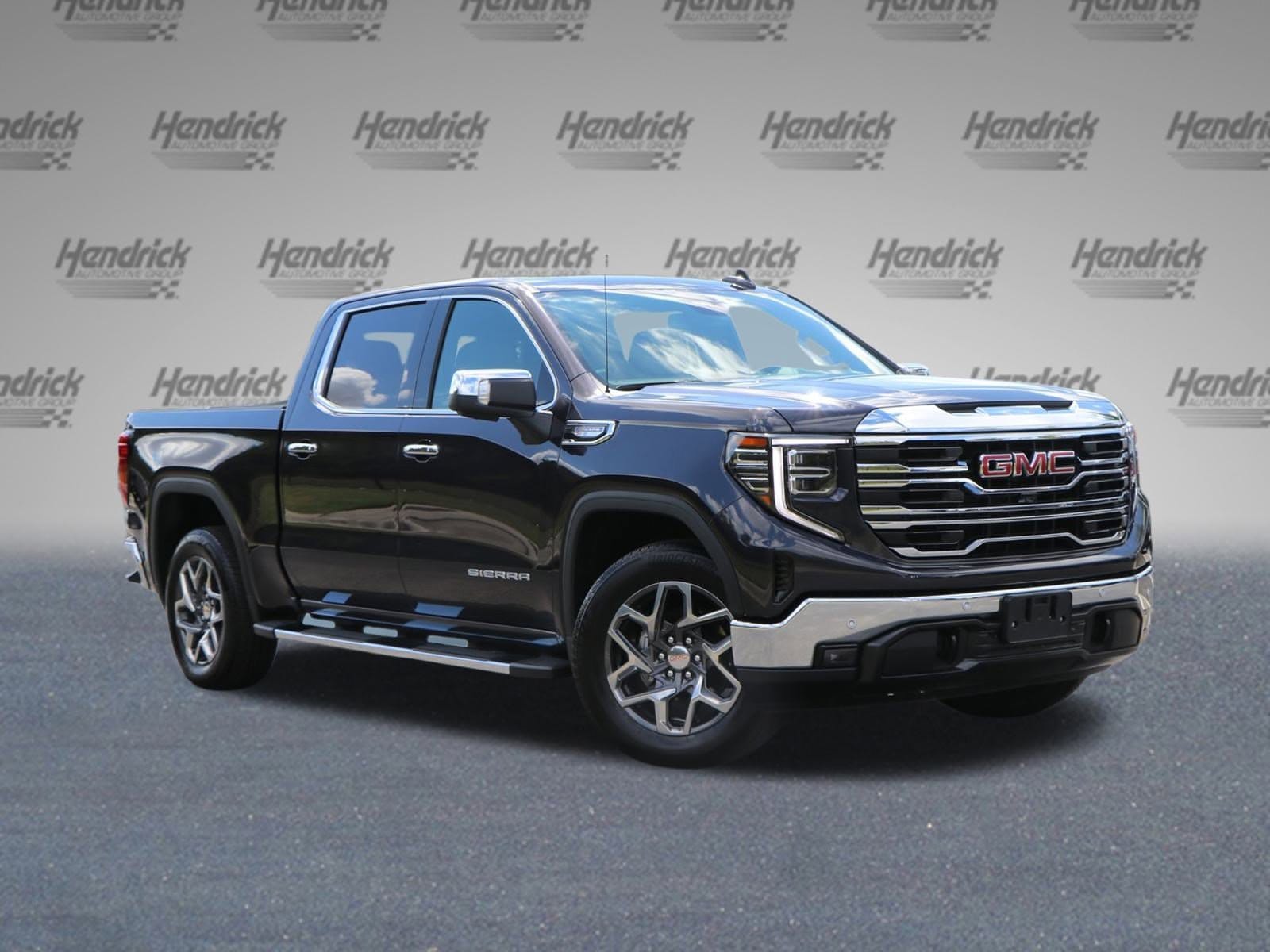 Used 2024 GMC Sierra 1500 SLT with VIN 3GTPHDED3RG267958 for sale in Austin, TX