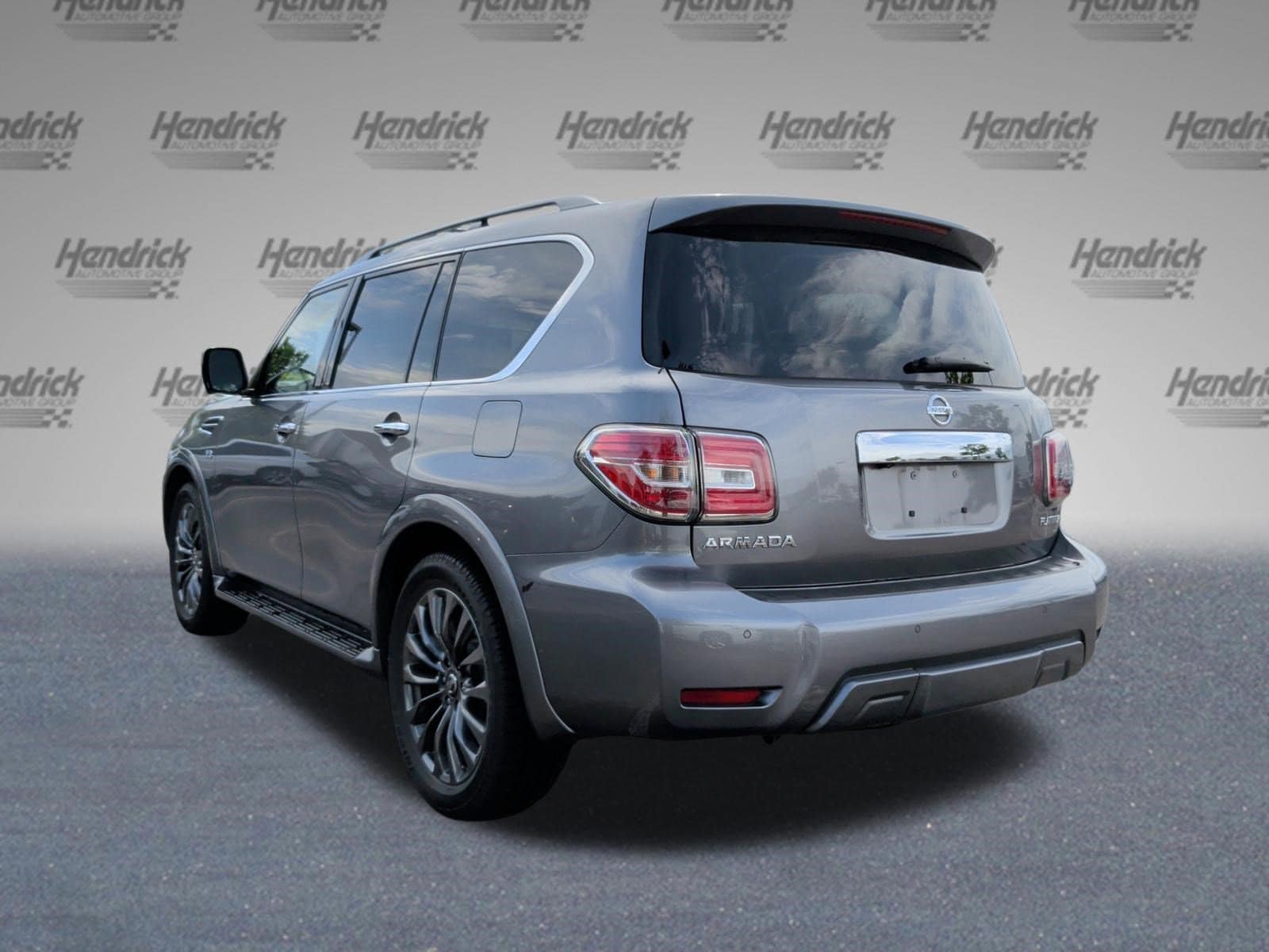 2020 Nissan Armada Platinum photo 3